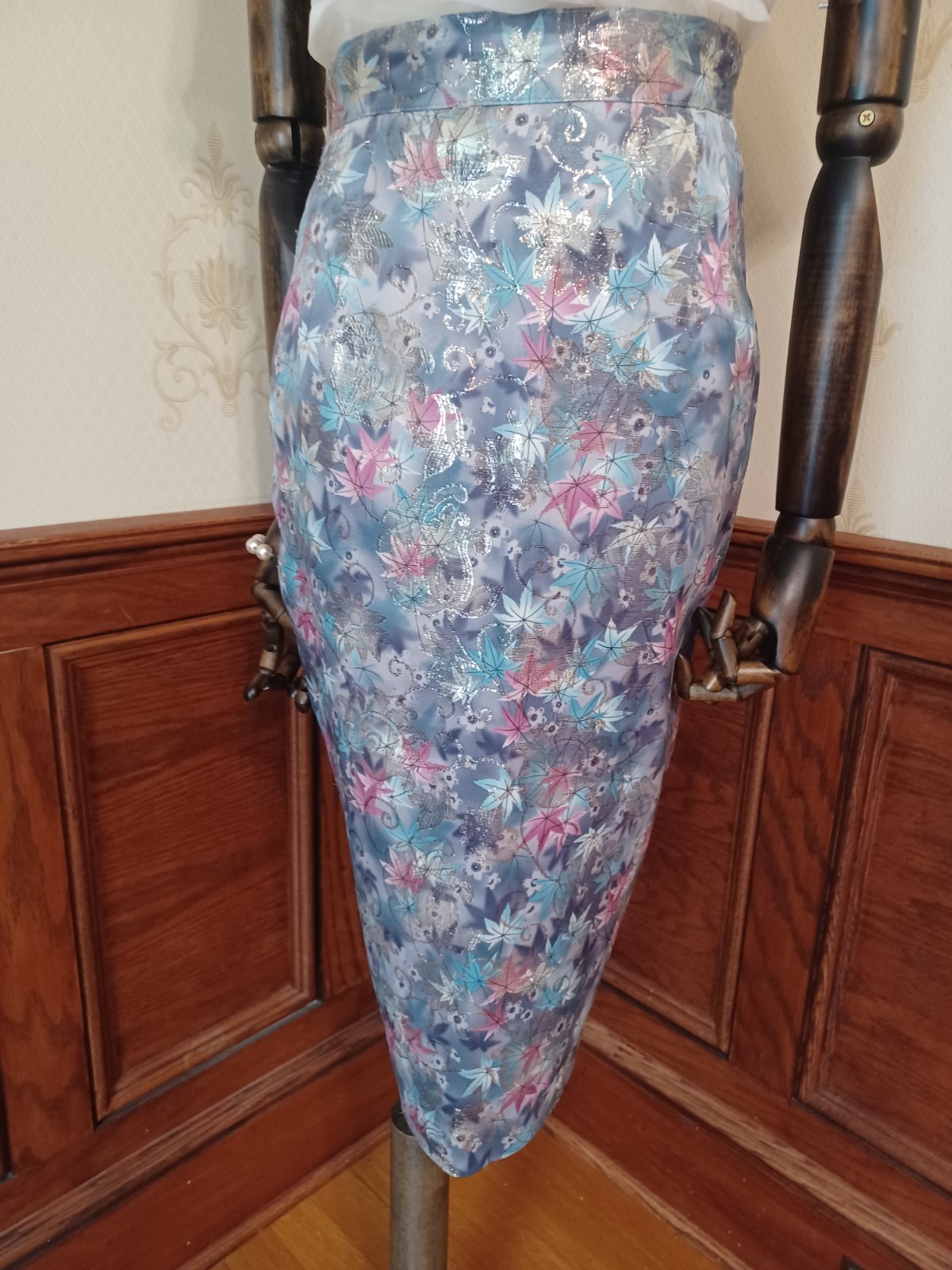 Vintage 1950s Mid-century Pastel Metallic Lurex Brocade Pencil Wiggle Skirt