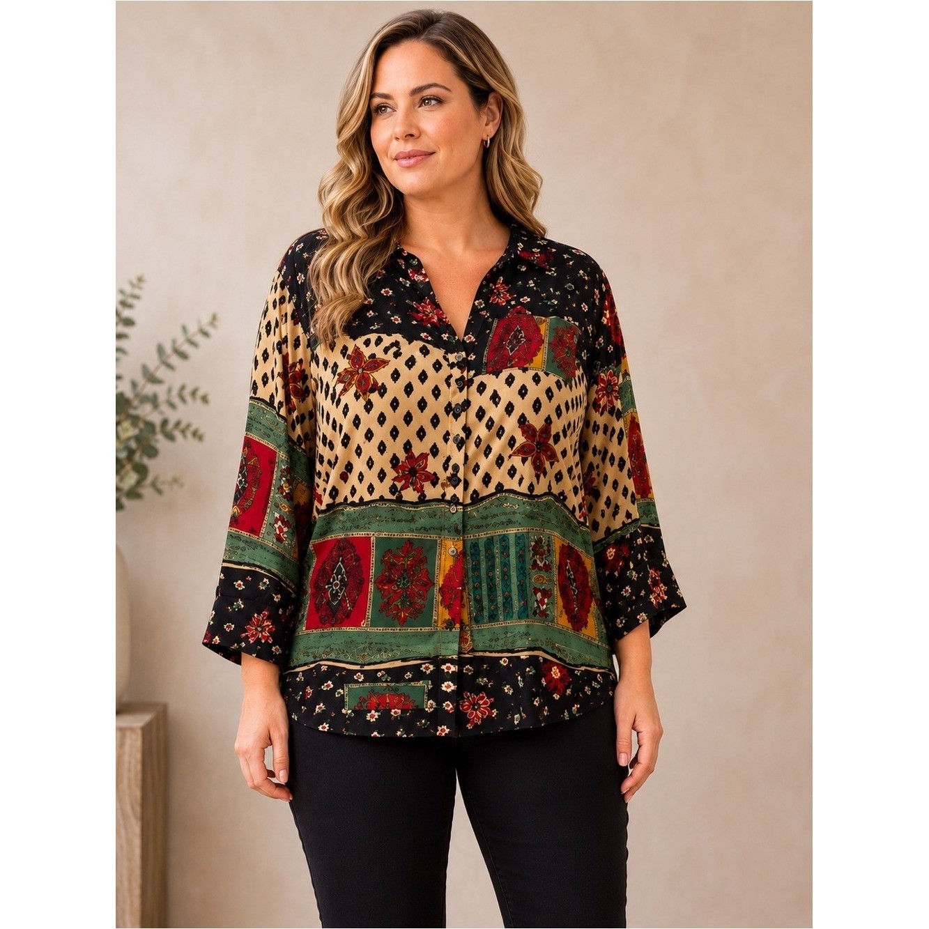 Patch Work Artsy Chic Box’s Shape Vintage GOSSIP 22W Button-Up Blouse