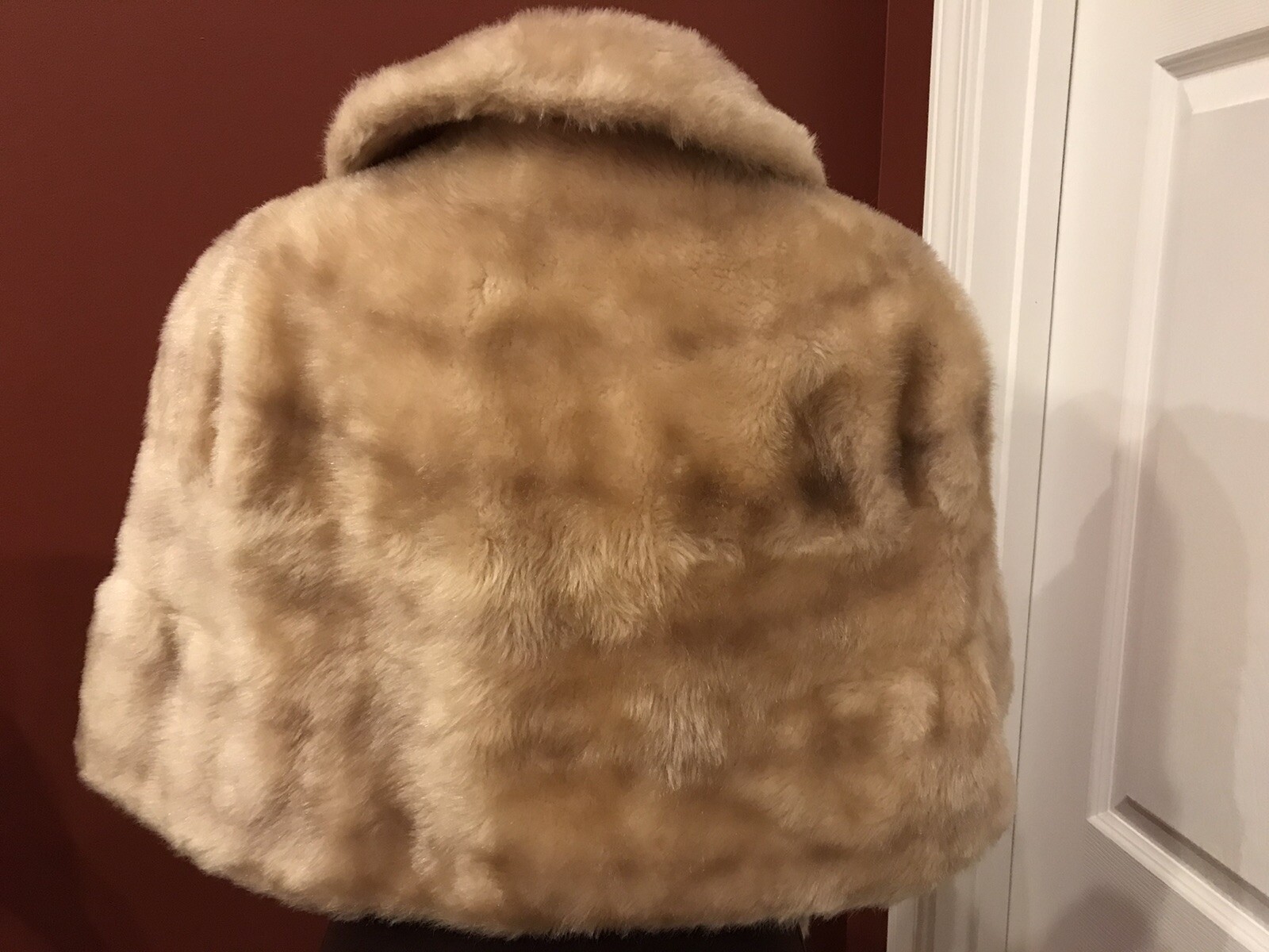 Regina Glenara by Glenoit Faux Fur Cape Shrug VINTAGE light brown