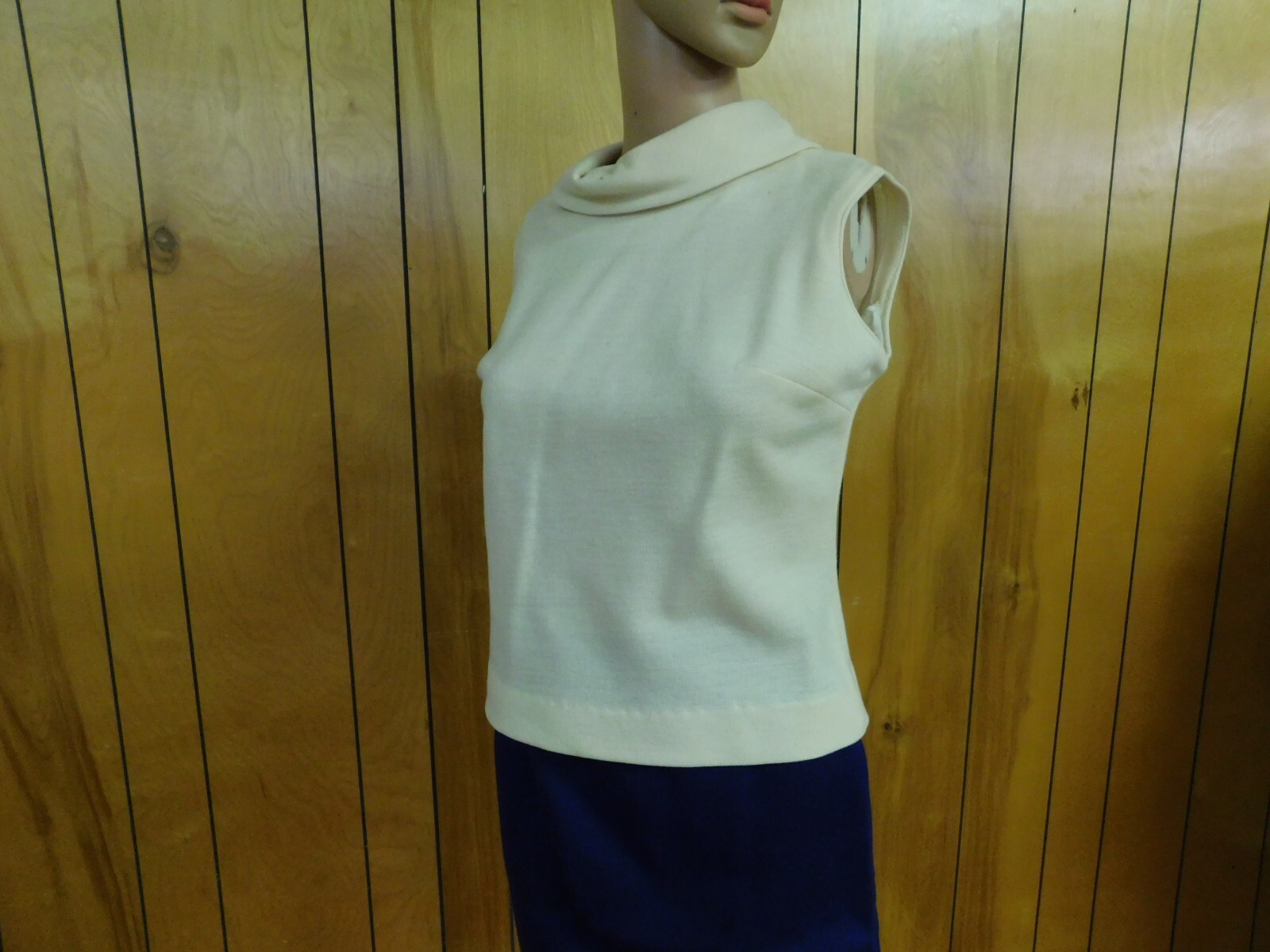 Vintage JUDY WAYNE Blue Sweater 3 pc set Skirt Blouse Jacket Waist 28-30″
