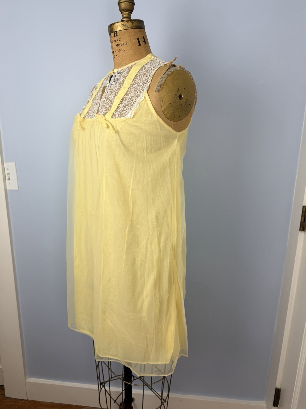 Vintage Fashioned by Belinda Yellow Chiffon Nightgown S Negligee Sheer Sleepwear