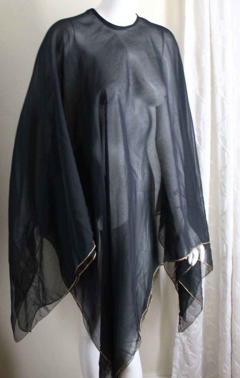 AS IS DAMAGE Estate vintage Saks Fifth Avenue Chiffon Cape Double-Layered XS S M