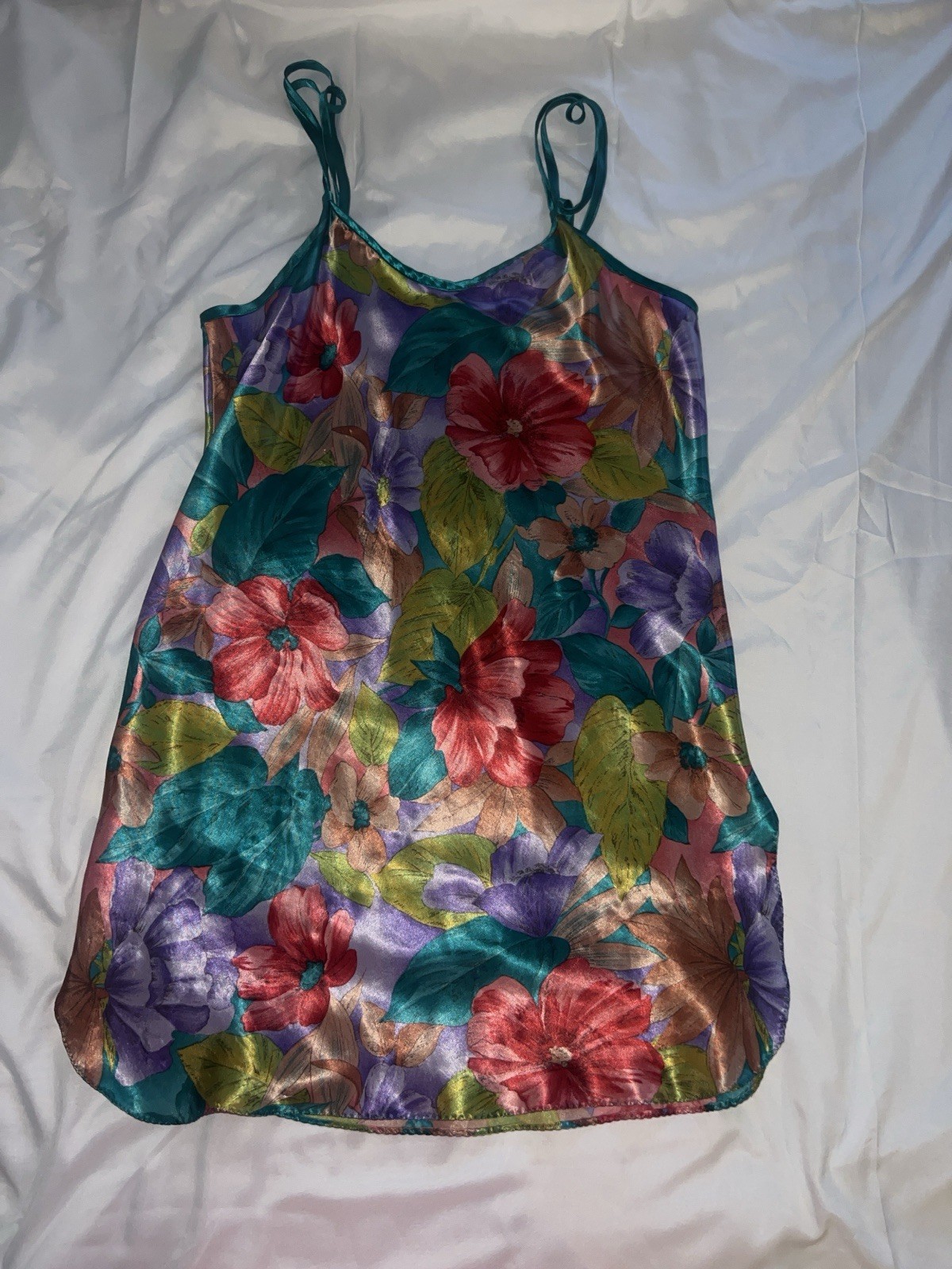 Vintage 90s Jones New York Floral Nightgown Women’s Satin Sleepwear Y2K
