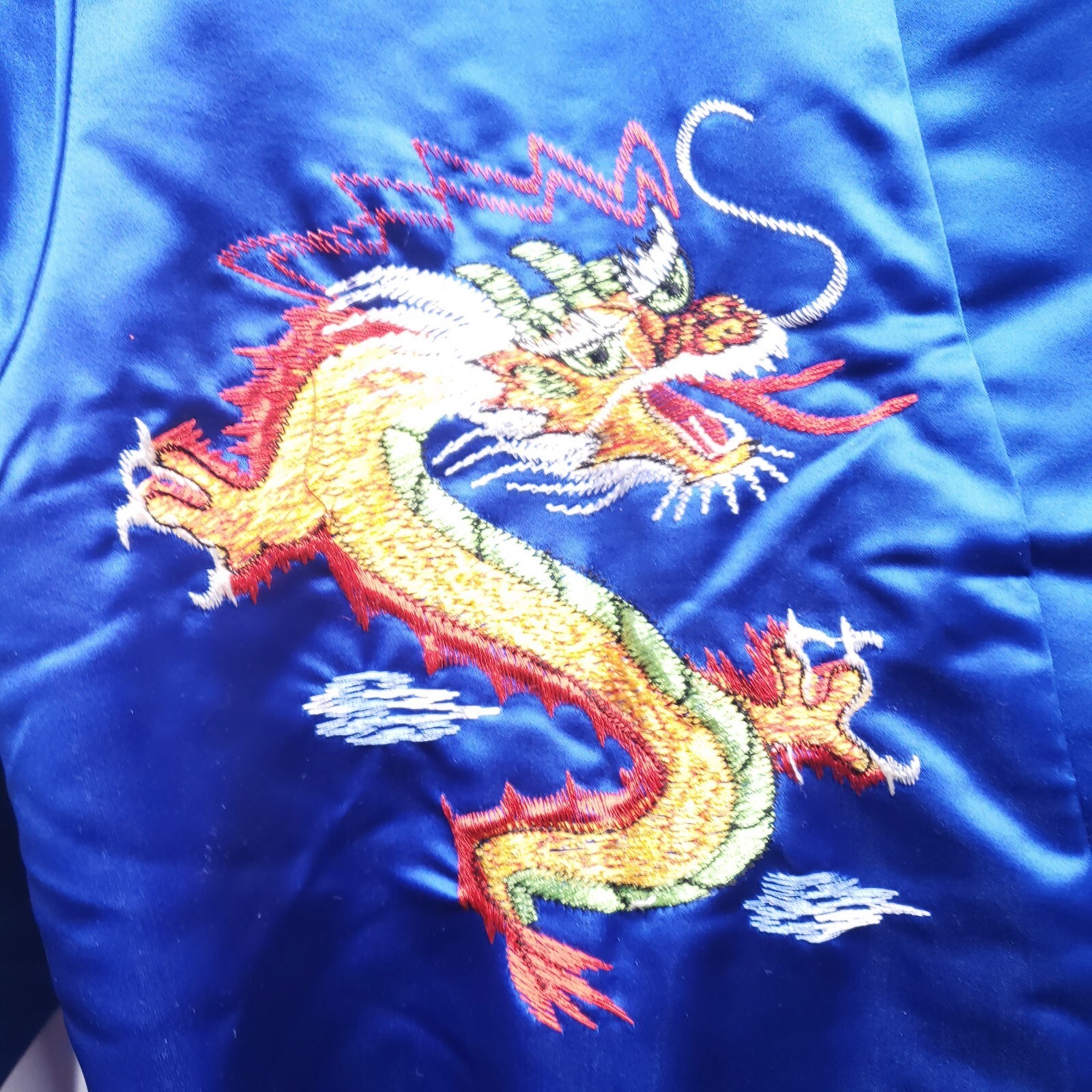 VTG Made In Korea Blue Silk Hand Embroidered Dragon Kimono Robe Lined Sz M