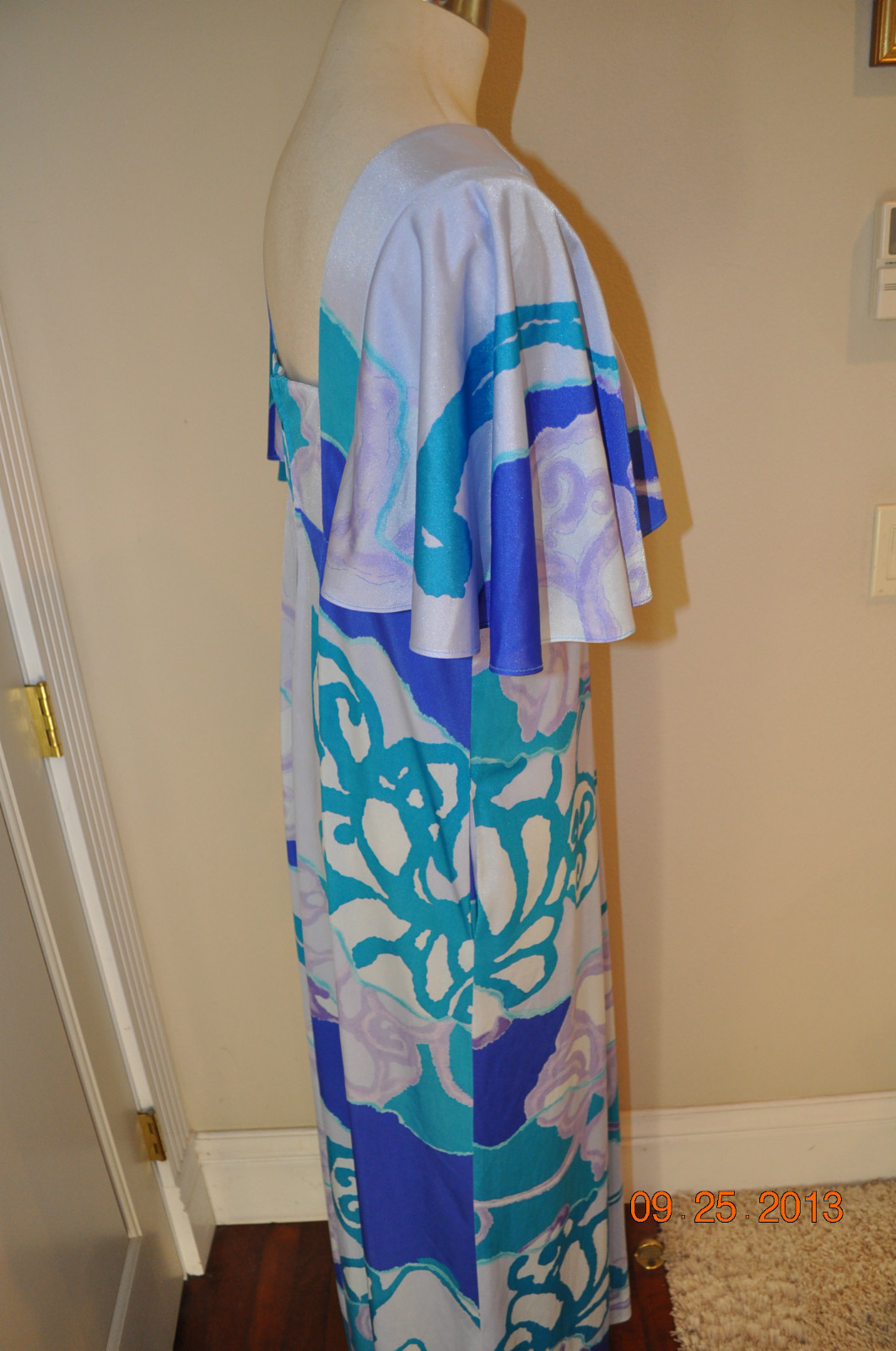KIYOMI Hawaiian Maxi Dress flutter sleeve Hostess Aloha Tiki Liberty House Med