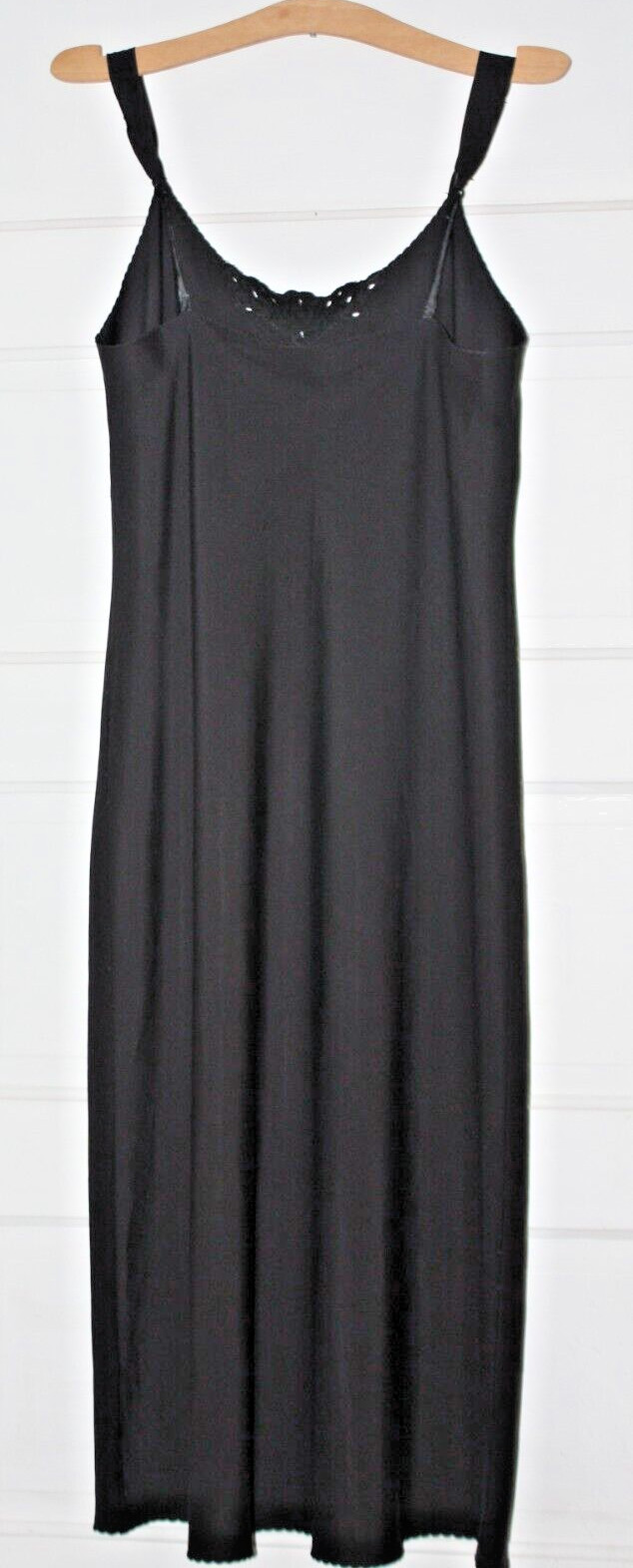 Elegant Vintage Embroidered Black Nylon Dress Slip Nightgown Lingerie Size 36