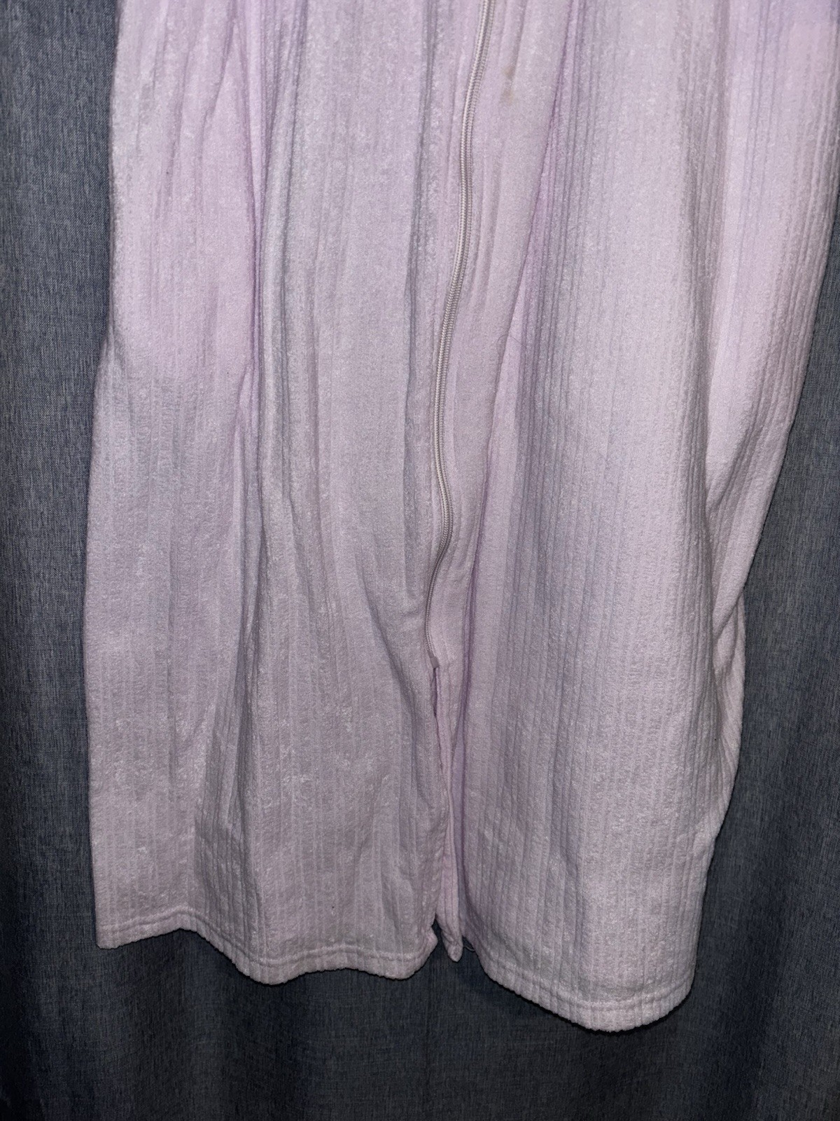 VTG House Coat Pink Zip Front Robe Embroidered Flowers Casual Nights