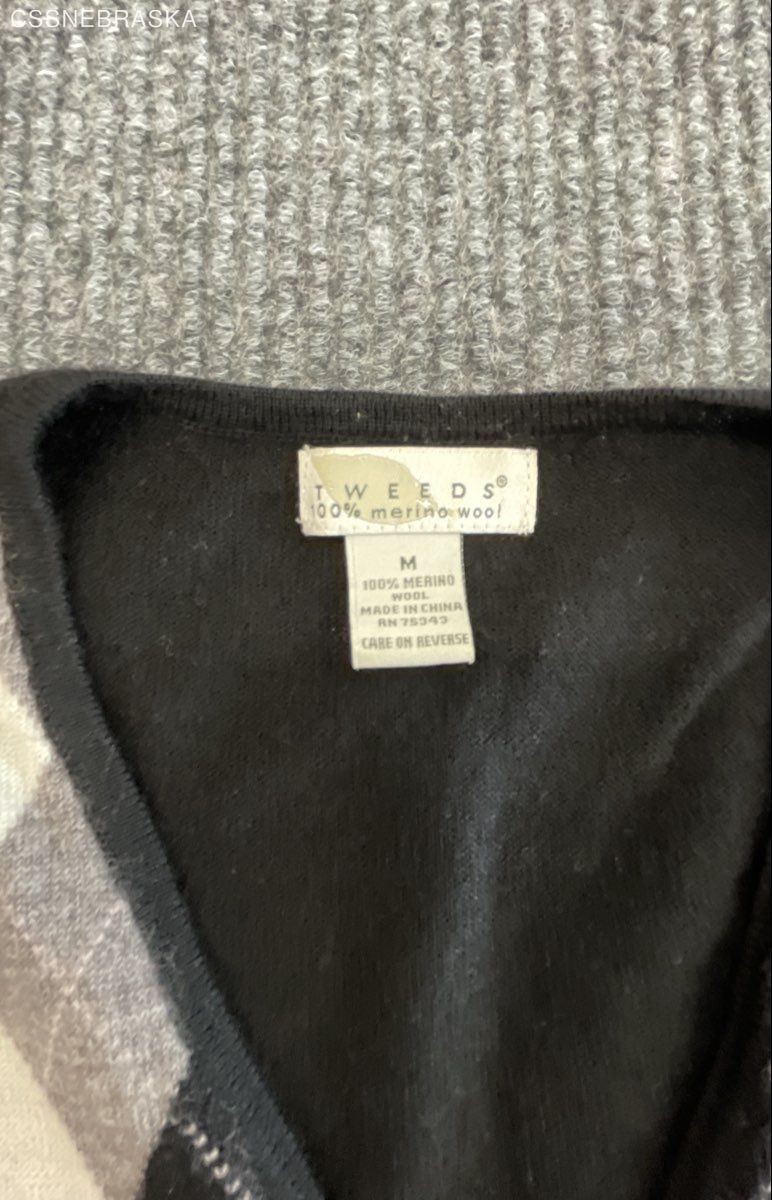 Tweeds Women’s Black Argyle Cardigan Sweater 100% Merino Wool Vintage 90s Sz M