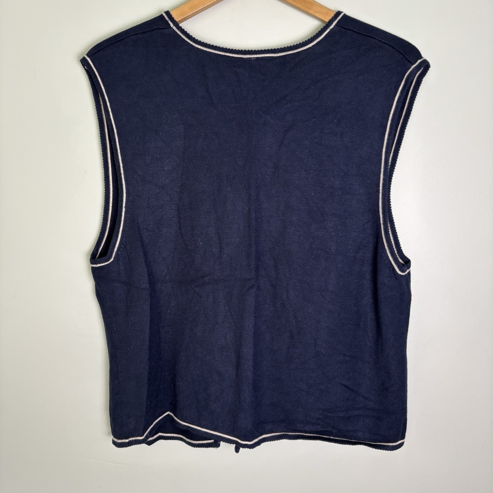 Vintage 90s Koret Womens Navy Blue Floral Embroidered Sweater Vest-Large-Cottage