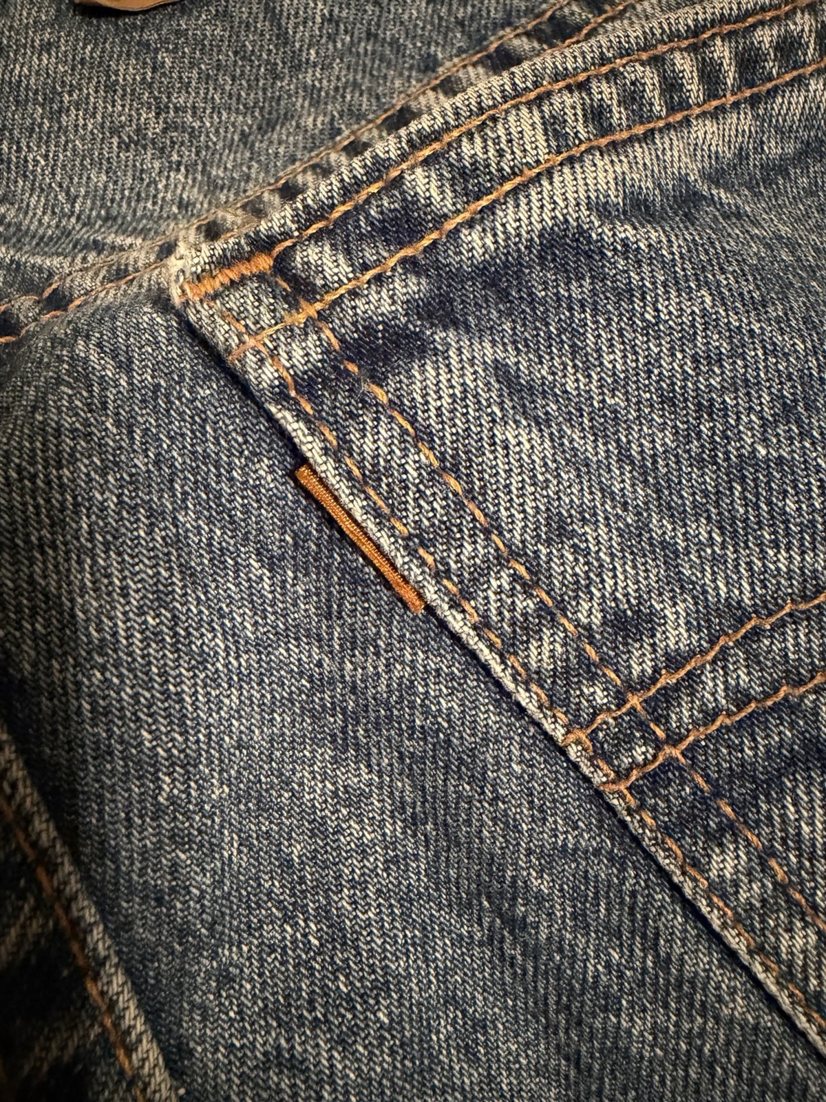 Levi Jean 27×32 Orange Tab 550 Relaxed Fit Tapered Leg Student