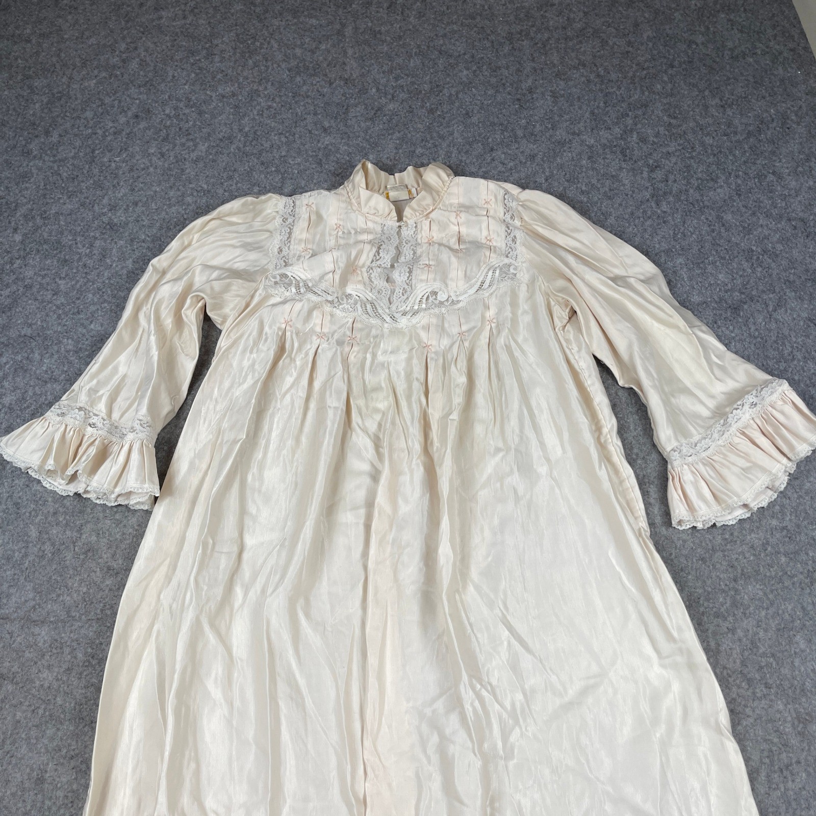 Vintage Barbizon Ivory Satin Lace Nightgown Victorian Long Sleeve Small