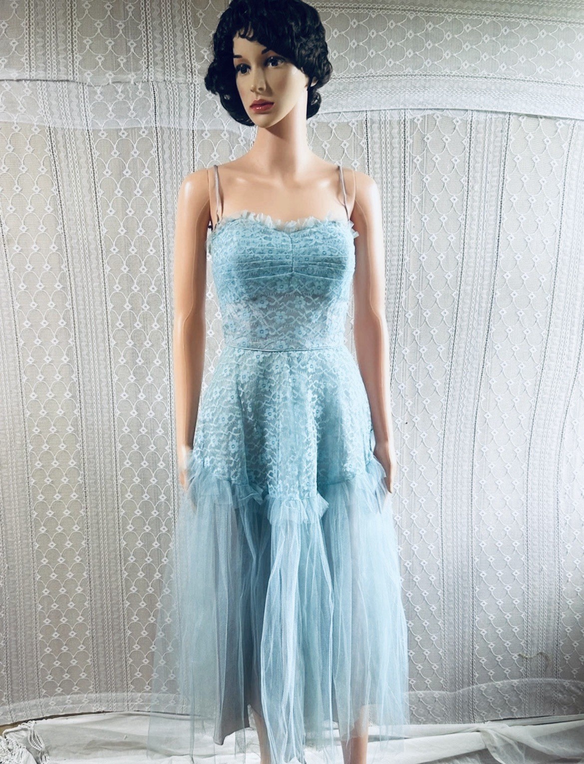 Vintage 1950s Party Dress Bridal Cupcake Prom Dress With Straps & Scarf Tulle