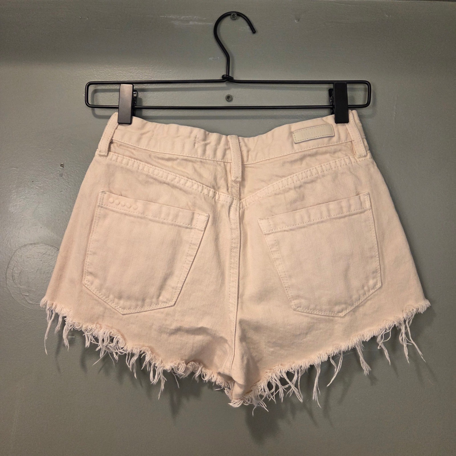 Blank NYC The Barrow Vintage High Rise Short Raw Hem, Women’s Size 25, Light Tan