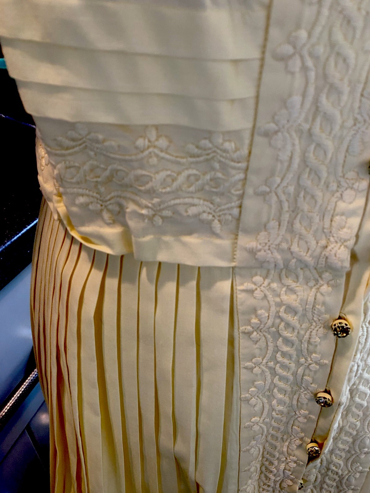 VTG Cotton 50’s Women’s Button front lace detail Yellow Carlye Dress Pleated S/M