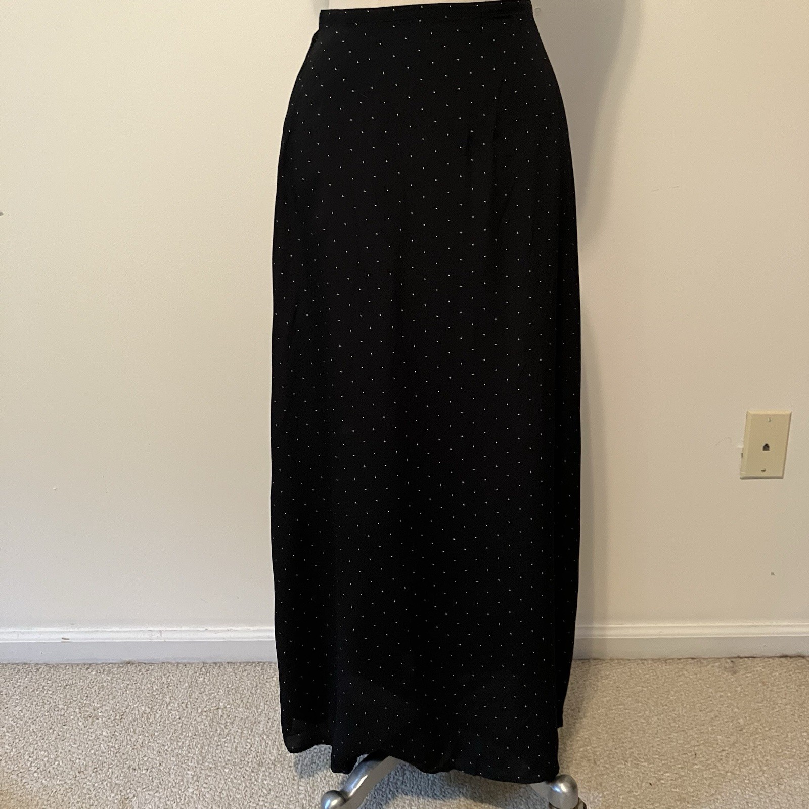 VTG 90s Maxi Skirt Sz 8 Polka Dot Black Rayon Side Zip Elastic Back Modest