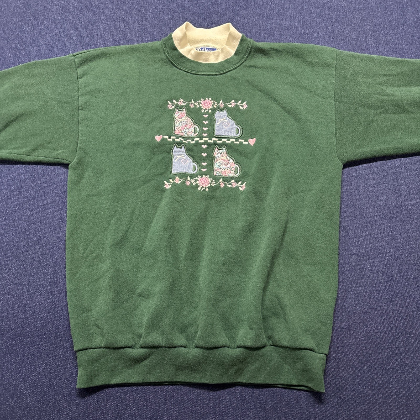 Vintage 90s Endless Designs Embroidered Cat Sweat Shirt Green L USA