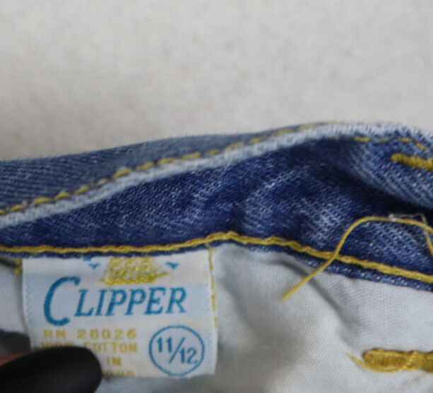VINTAGE 80s WOMEN’S PLEATED HIGH RISE MEDIUM WASH JEANS – CLIPPER – SIZE 11/12