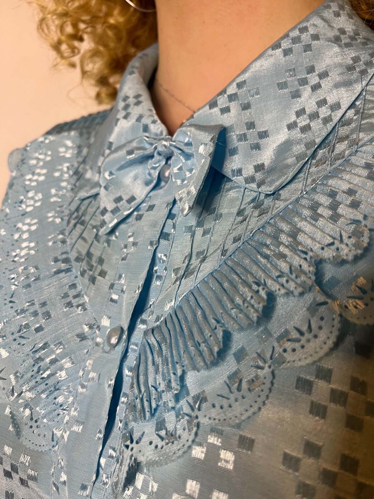 Vintage 1980s Collared Blouse Lace Ruffles Bow Detail Pearl Buttons AU 14