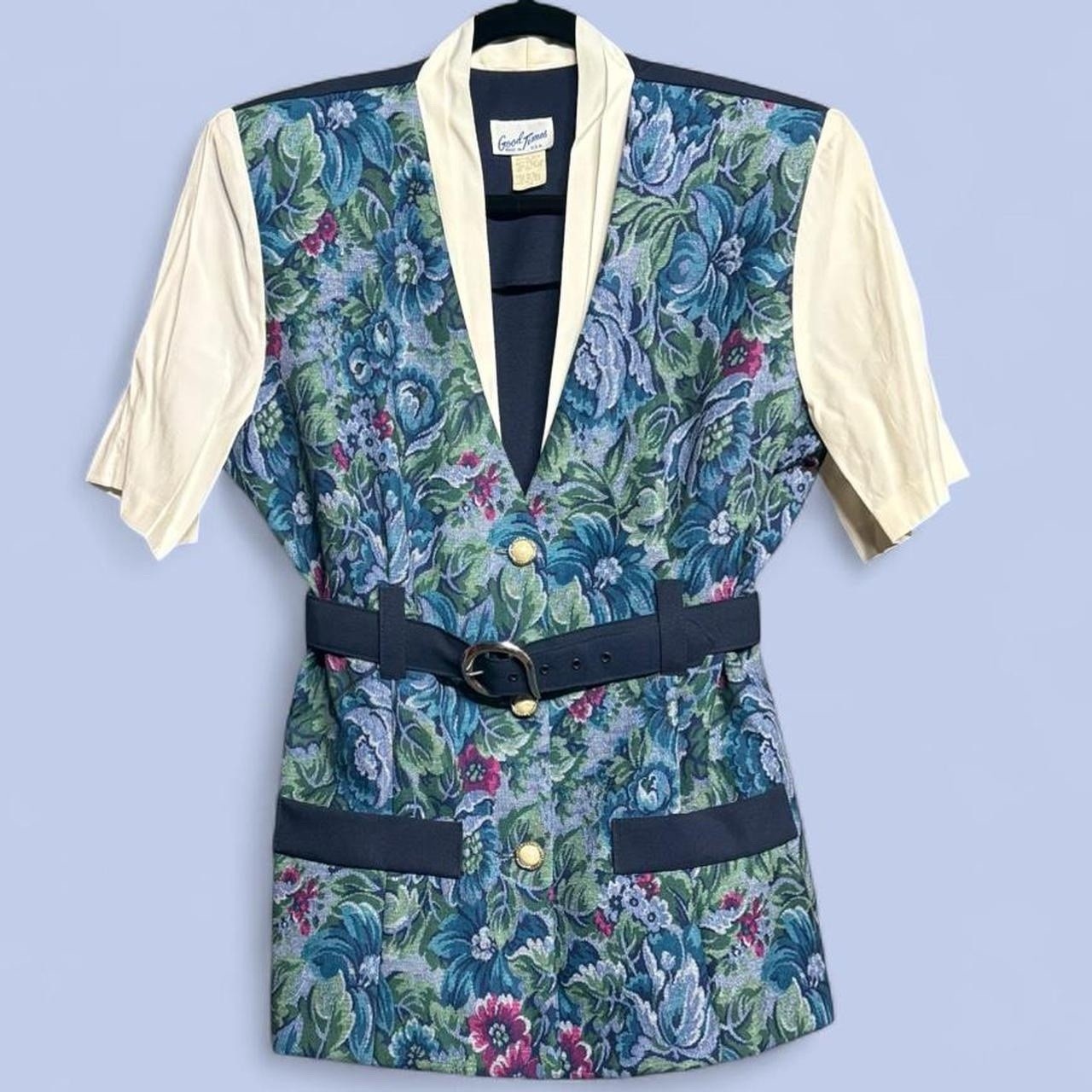 80’s Good Times Made In USA White & Navy Floral Print Buttoned Tapestry Top