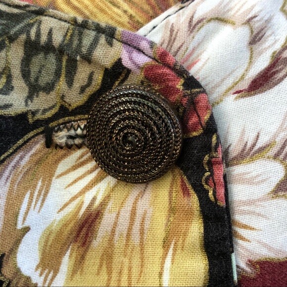 Vintage floral print bouquet button front top women’s size medium