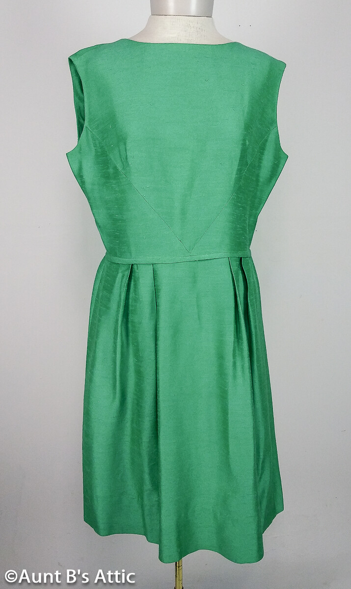 Vintage 60’s Spring Handmade Matching Gr Sleeveless Dress & 5 Button Coat M/L