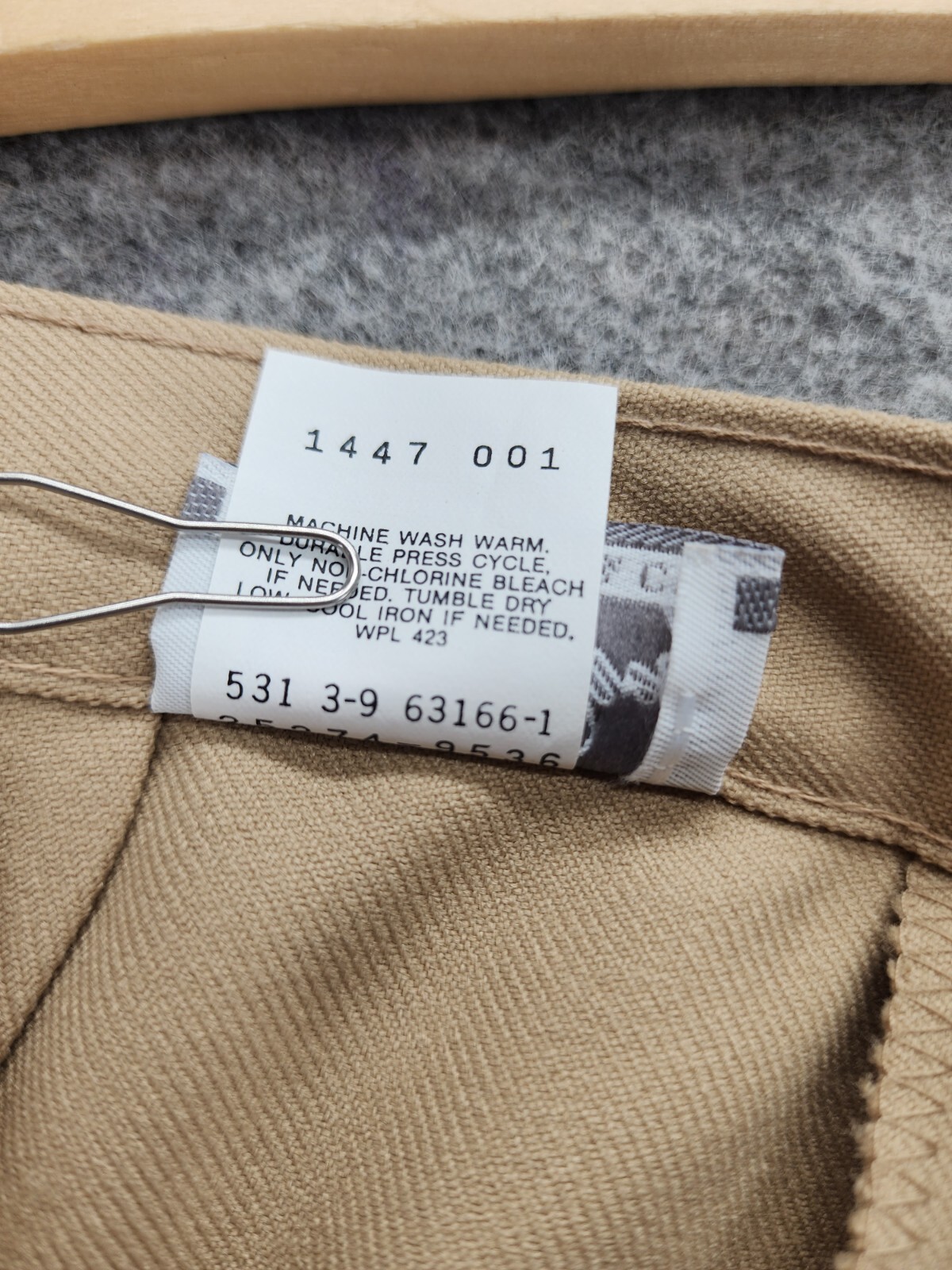 Vintage Bend Over Levi’s Pants Womens 12 Beige