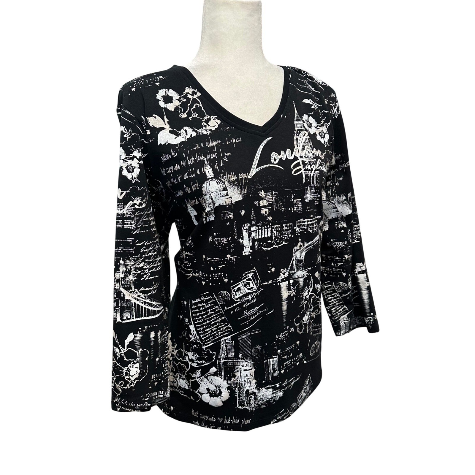 Vintage Y2K Style Grunge Black Womens Sz XL Floral Graphic Rhinestones AOP Biker