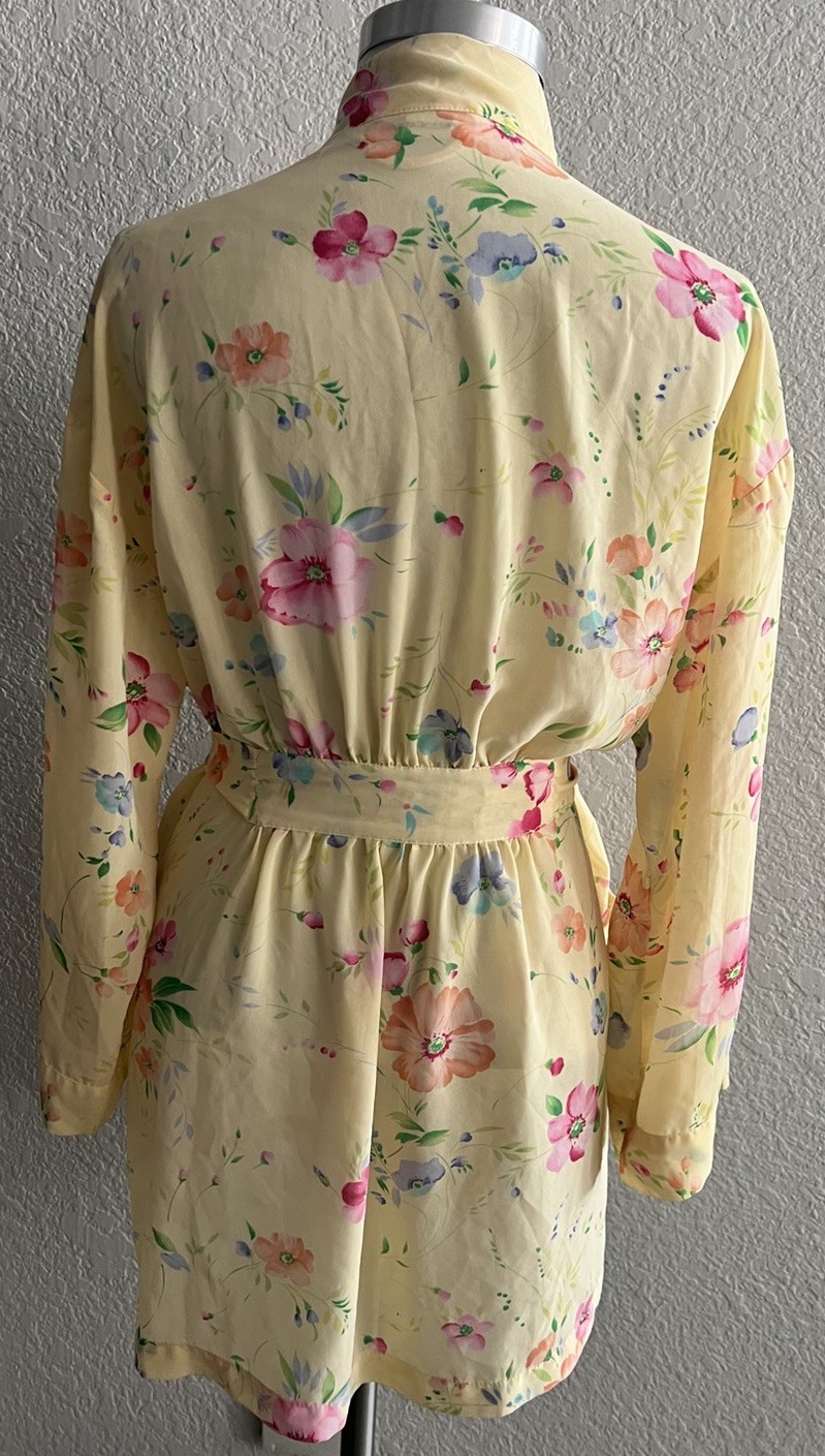 Vintage Victoria’s Secret Robe O/S Sheer Butter Yellow Bright Floral Feminine