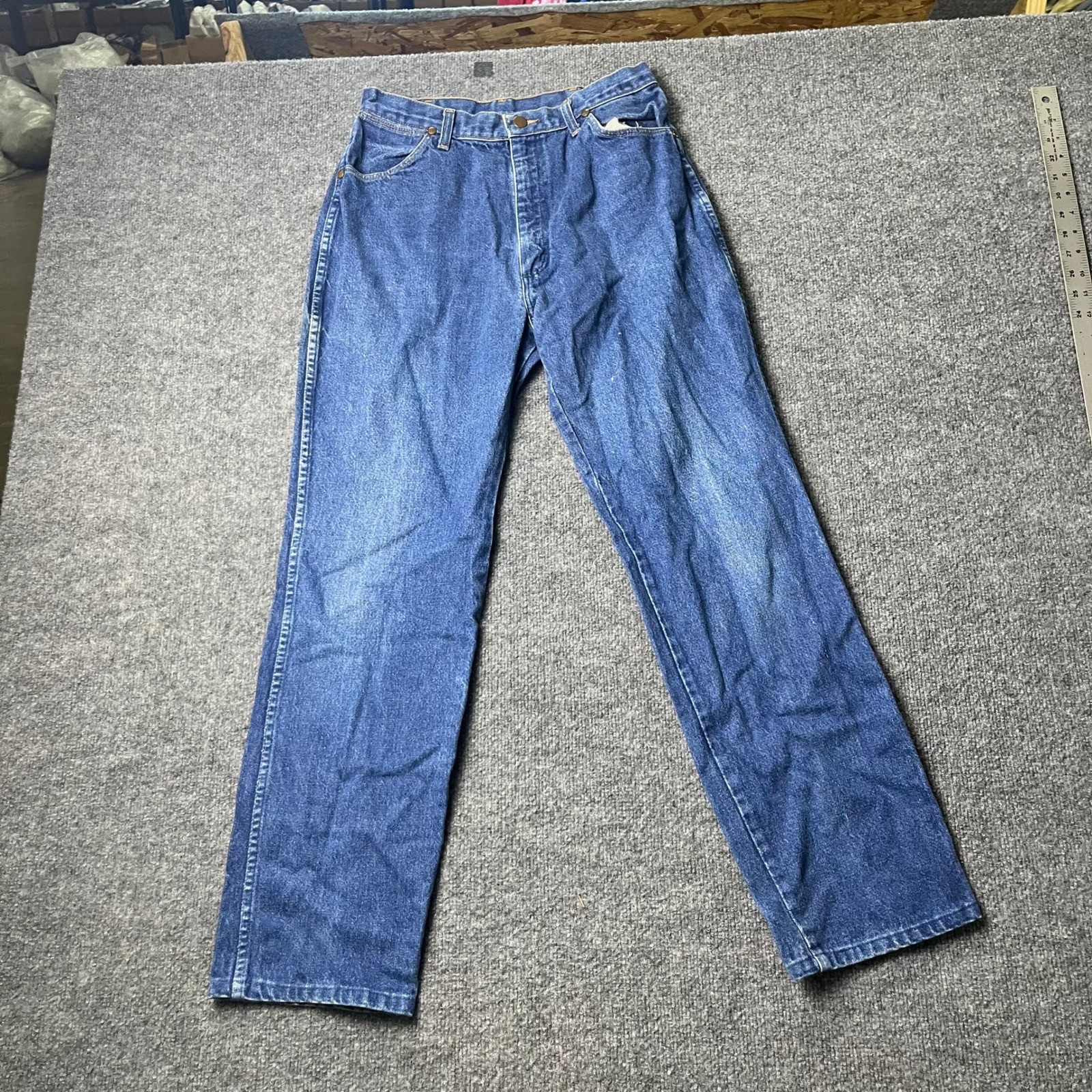 Wrangler Jeans Womens Size 14×34 Blue High Waisted Straight Leg Denim