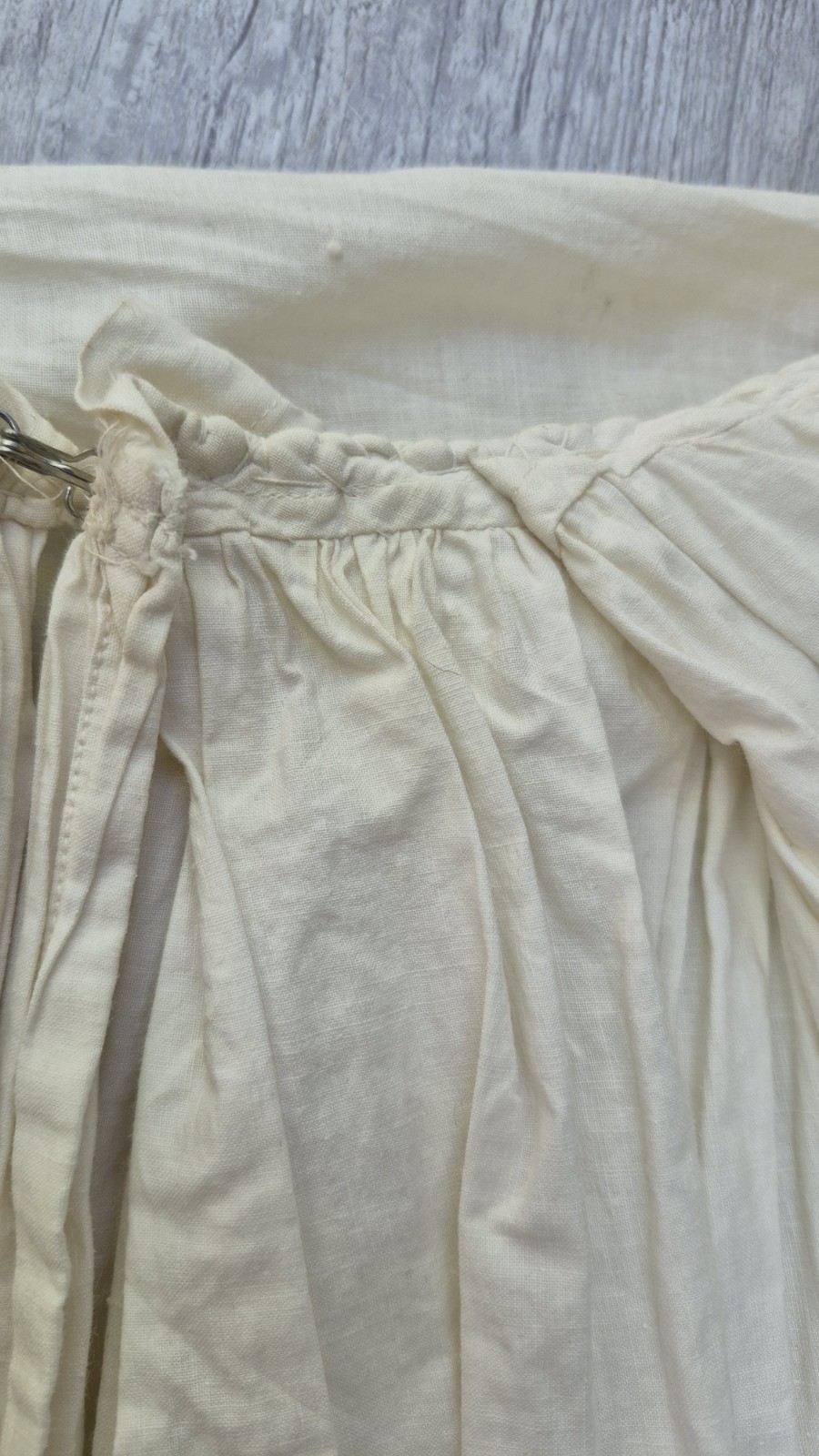 ANTIQUE VICTORIAN WHITE COTTON PETTICOAT SKIRT W/ CROCHET LACE – Waist 24″