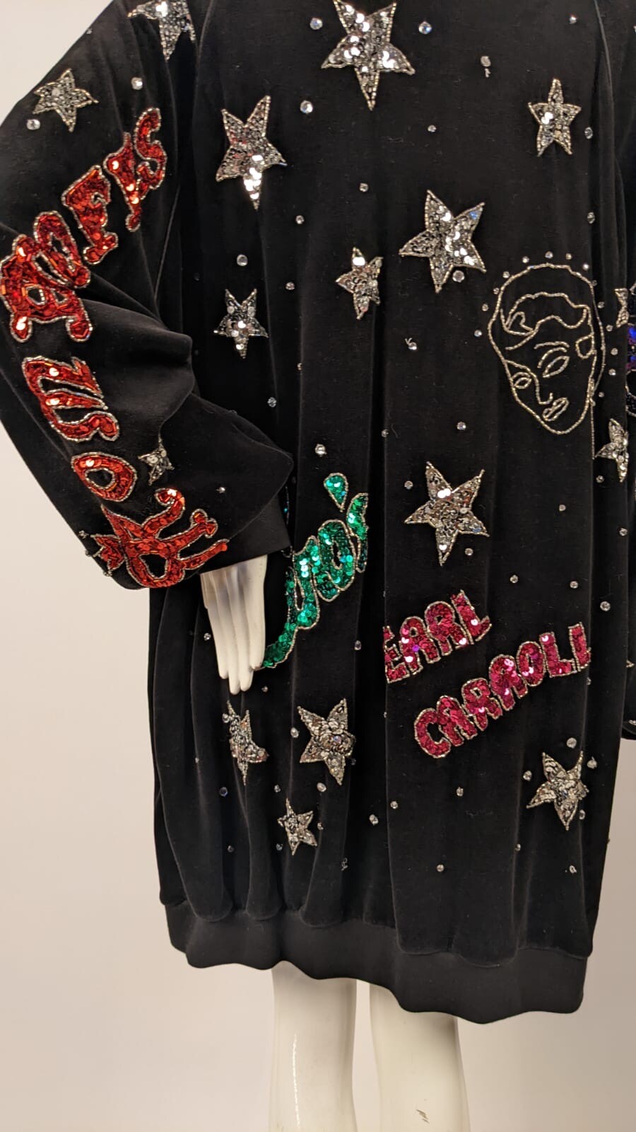 OUTRAGEOUS VINTAGE 1980’S BONNIE BOERER BEADED NOVELTY VELOUR SWEATSHIRT TOP