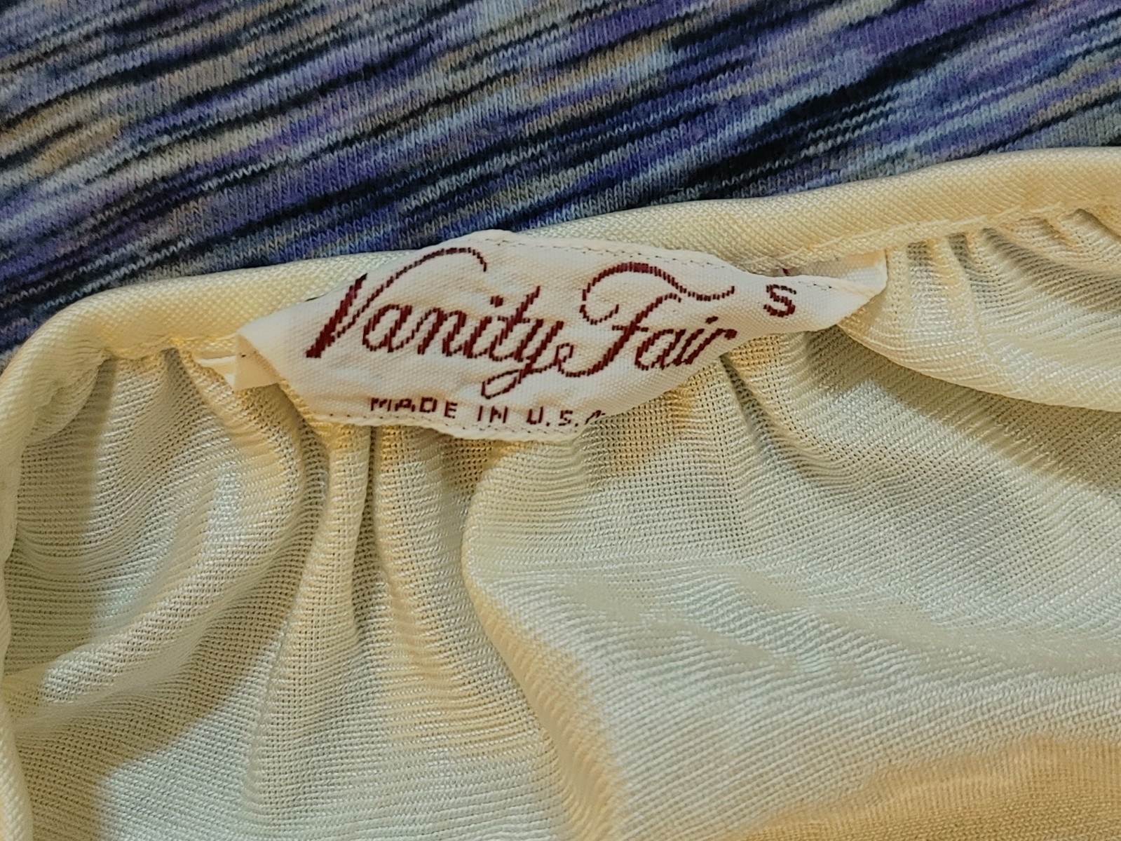 Vintage Vanity Fair White Maxi Nightgown Womens sz Small Made USA Long Gown