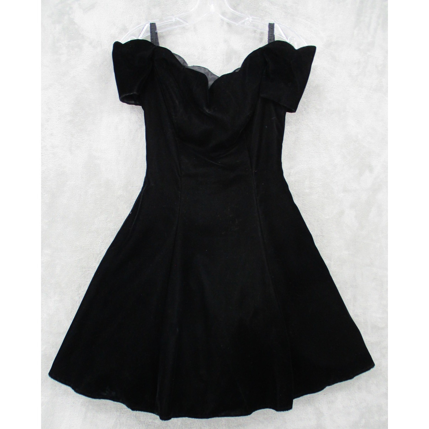 Vintage Roberta Dress XS Velvet Off Shoulder Fit Flare Whimsigoth Vamp Witchy