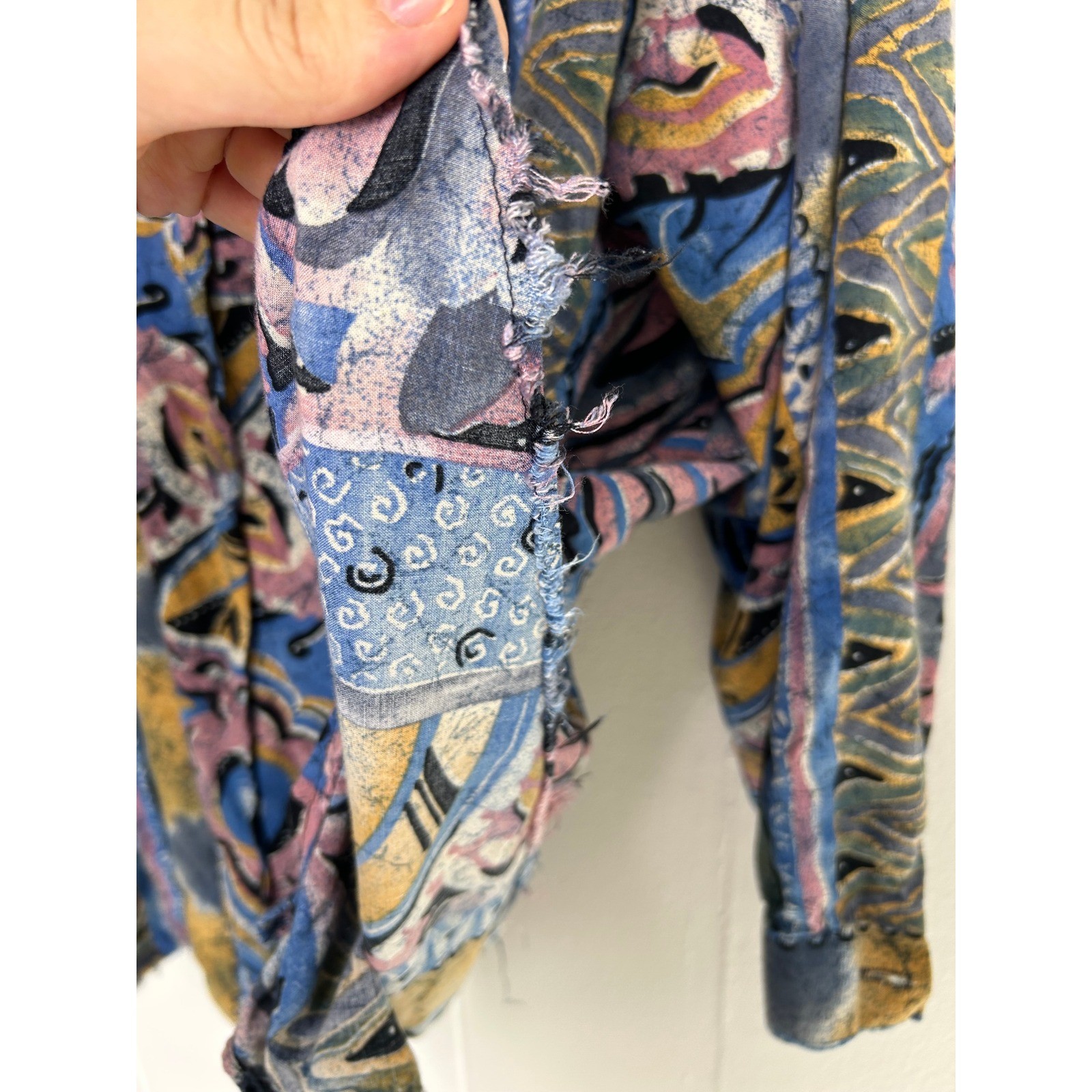 Vintage Expose Shirt Womens L Abstract Art to Wear 90s Rayon Blouse funky retro