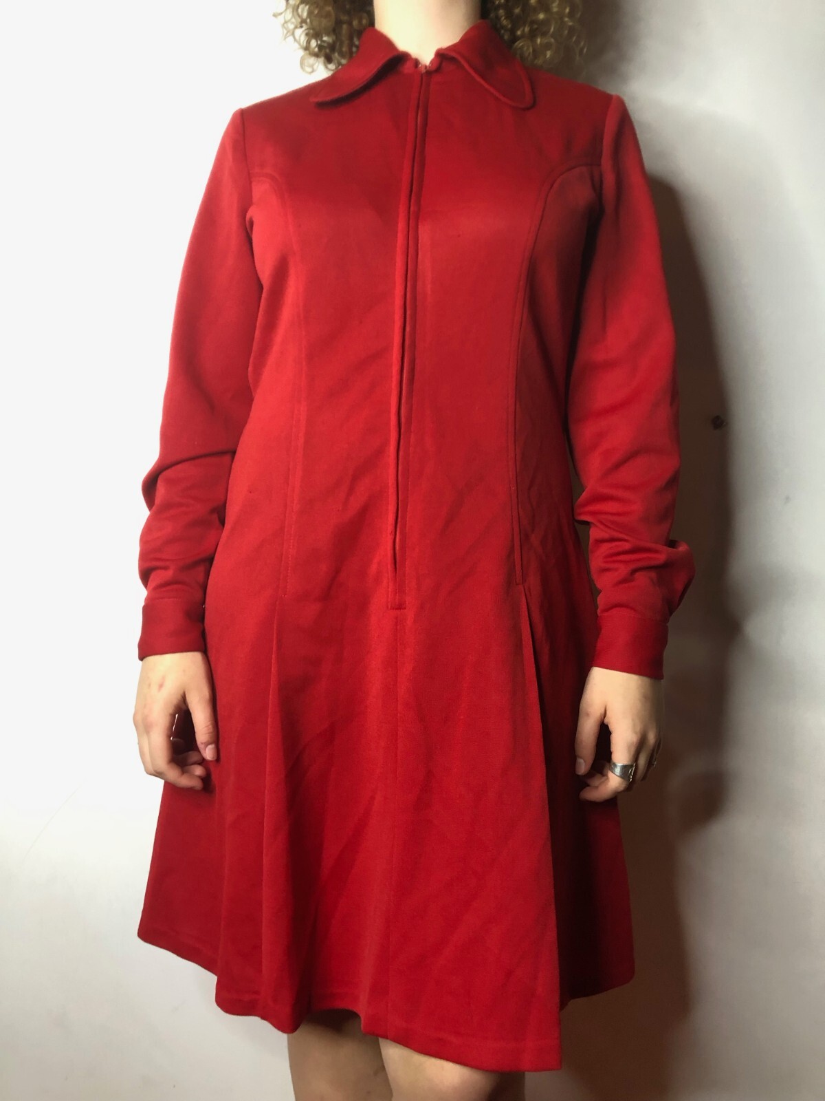 Vintage Zora Melbourne 1960s Red Terylene Dress Mod Go Go AU waist 30″