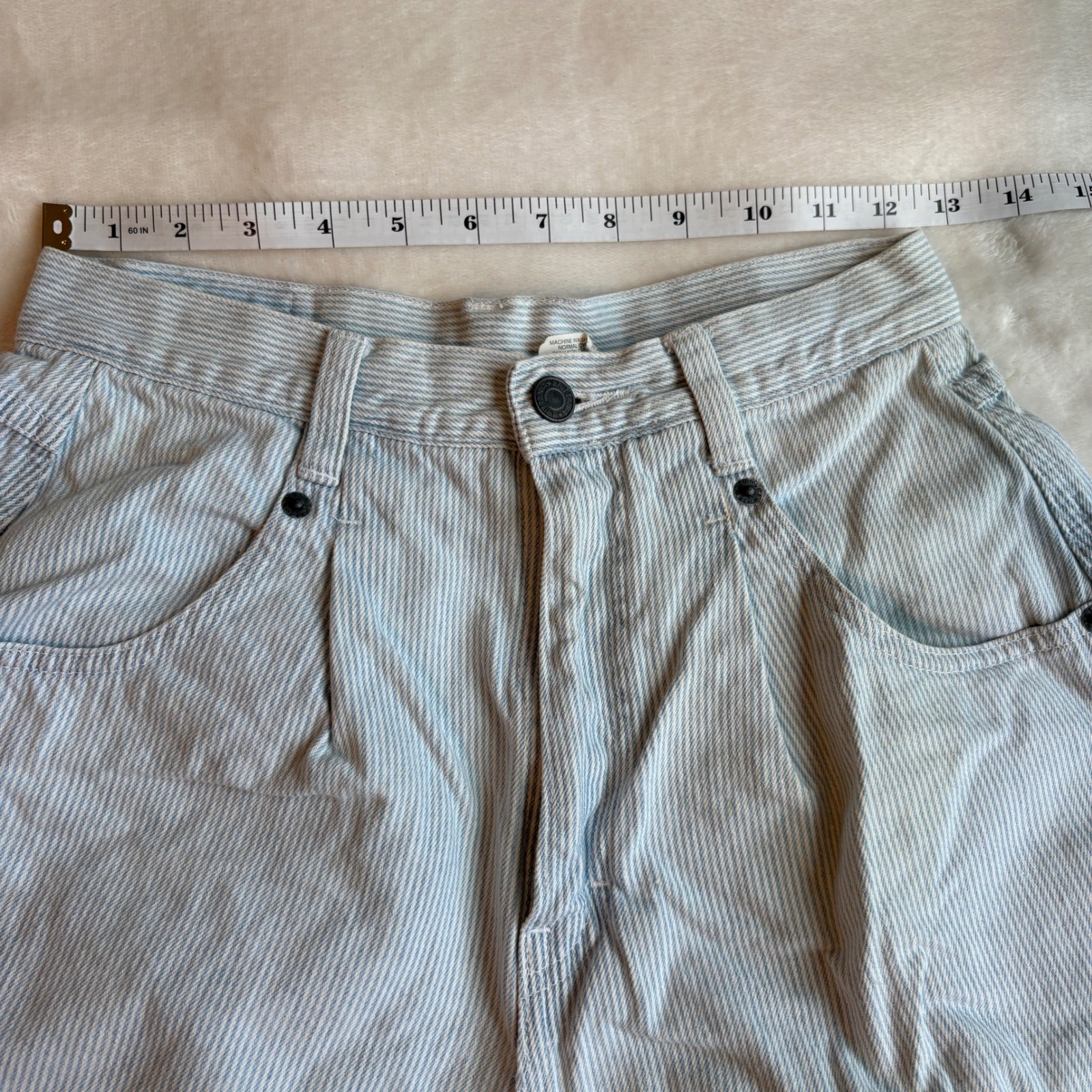 Vintage Brittania Hickory Stripe Denim Shorts Womens 6 High Waist Jorts