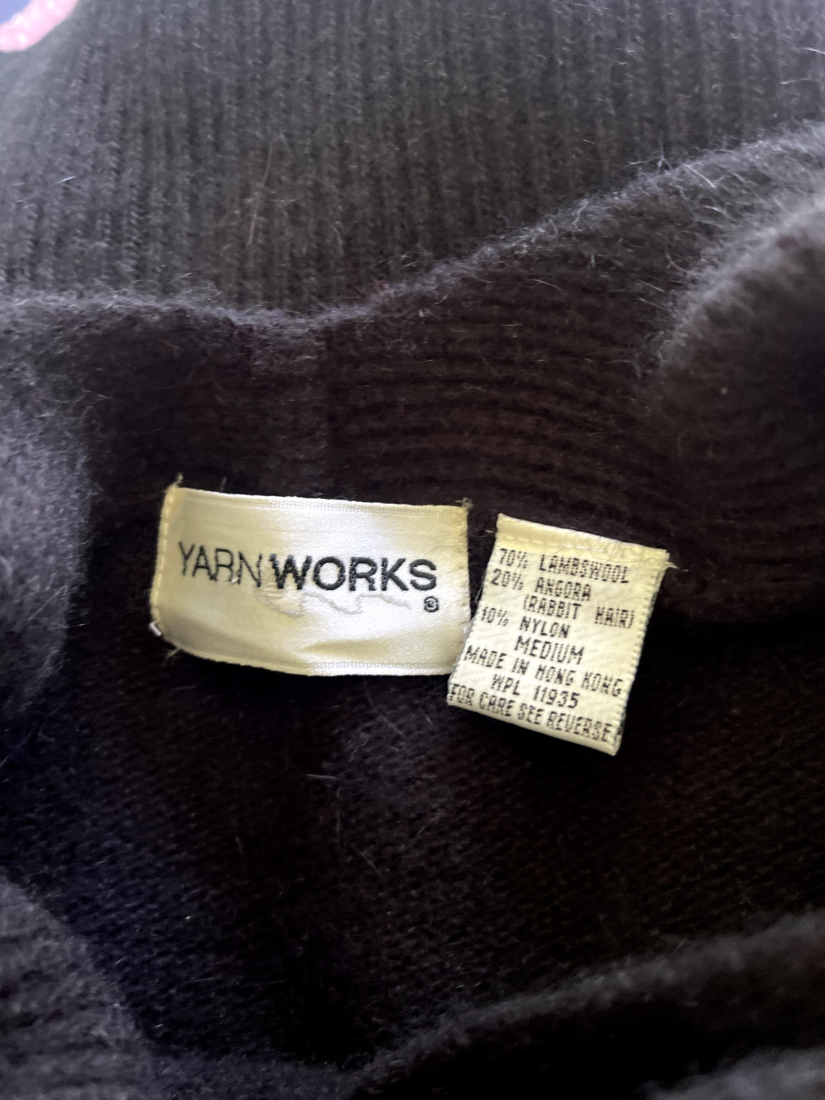 YarnWorks Vintage Sweater Size M Black Chico Lamb/Angora Bohemian Soft Classic