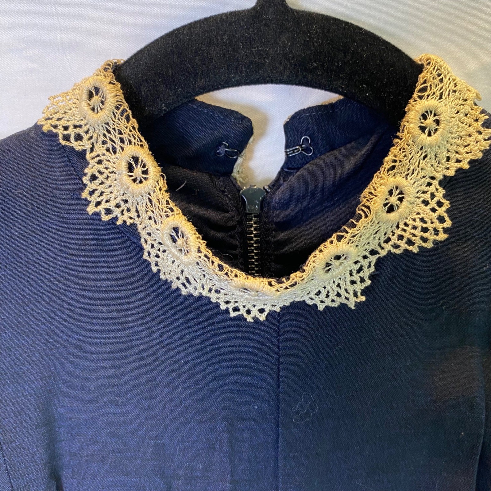 Vintage 1950s Kerrybrooke Dress Size XS Navy Blue Lace Trim Fit Flare Rockabilly