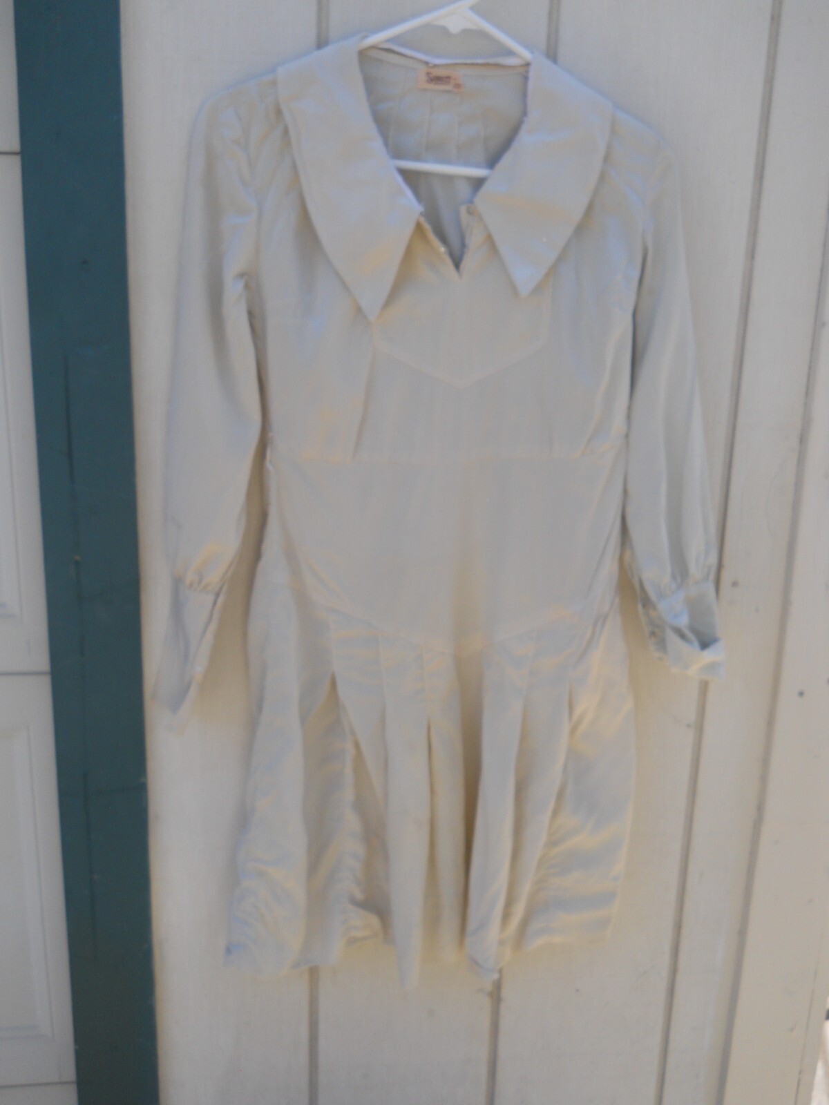 TWO DRESSES VINTAGE 40’S WOMEN’S SILKY GREY LONG SLEEVE DRESS SZ 34 &SZ 12 AS IS