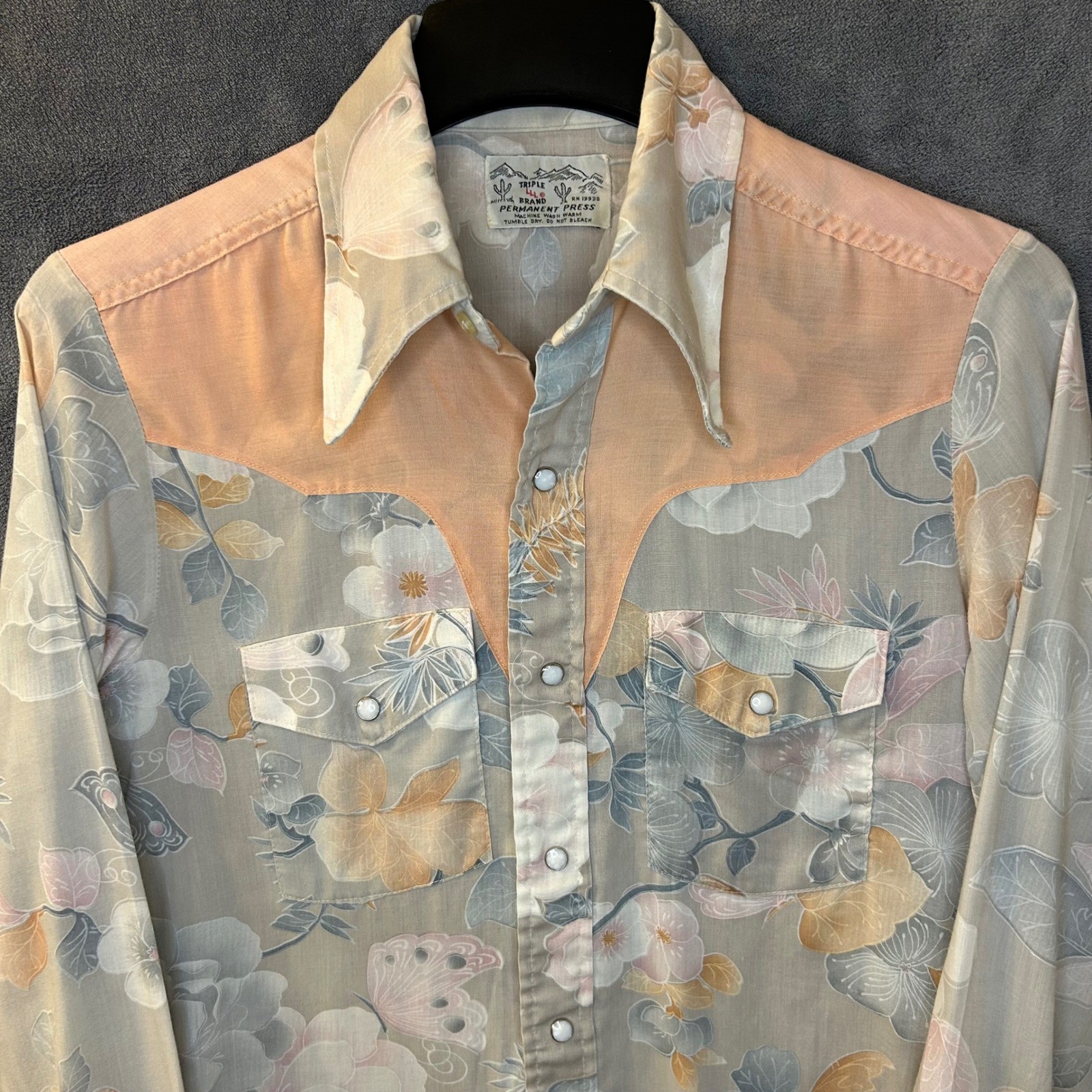 Vintage 70s Triple LLL Womens M Floral Western Pearl Snap Peach Grey Butterfly