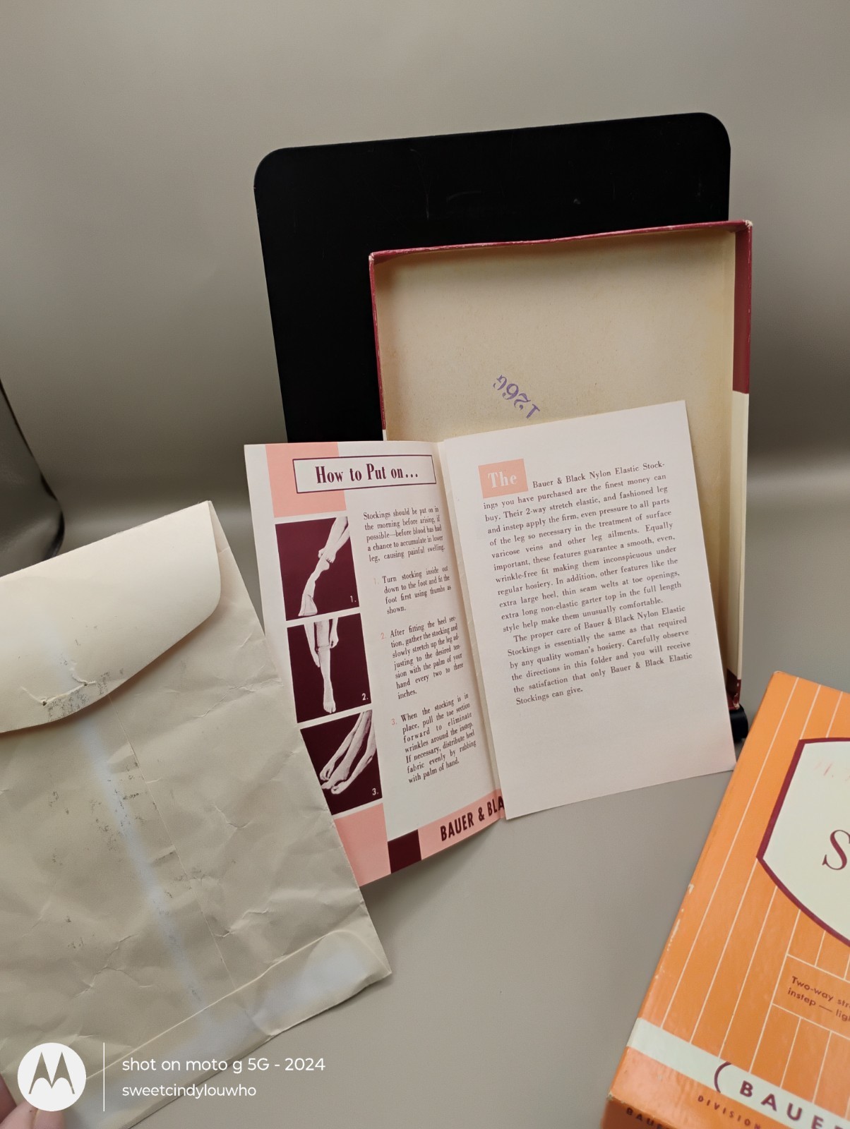 Bauer and Black brand Nylon Elastic stockings 1950s EMPTY box with literature