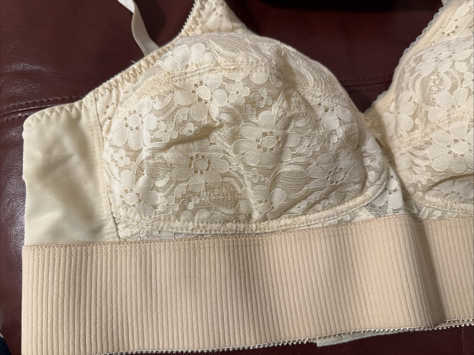 NEW Jodee Surgical Style 1515 Post Mastectomy Bra BEIGE w/Pockets USA-MADE 44A