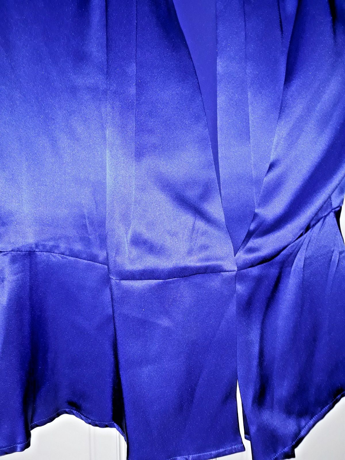 Vintage 80’s Robinsons Sapphire Blue Silk Blouse W Peplum Accent 8