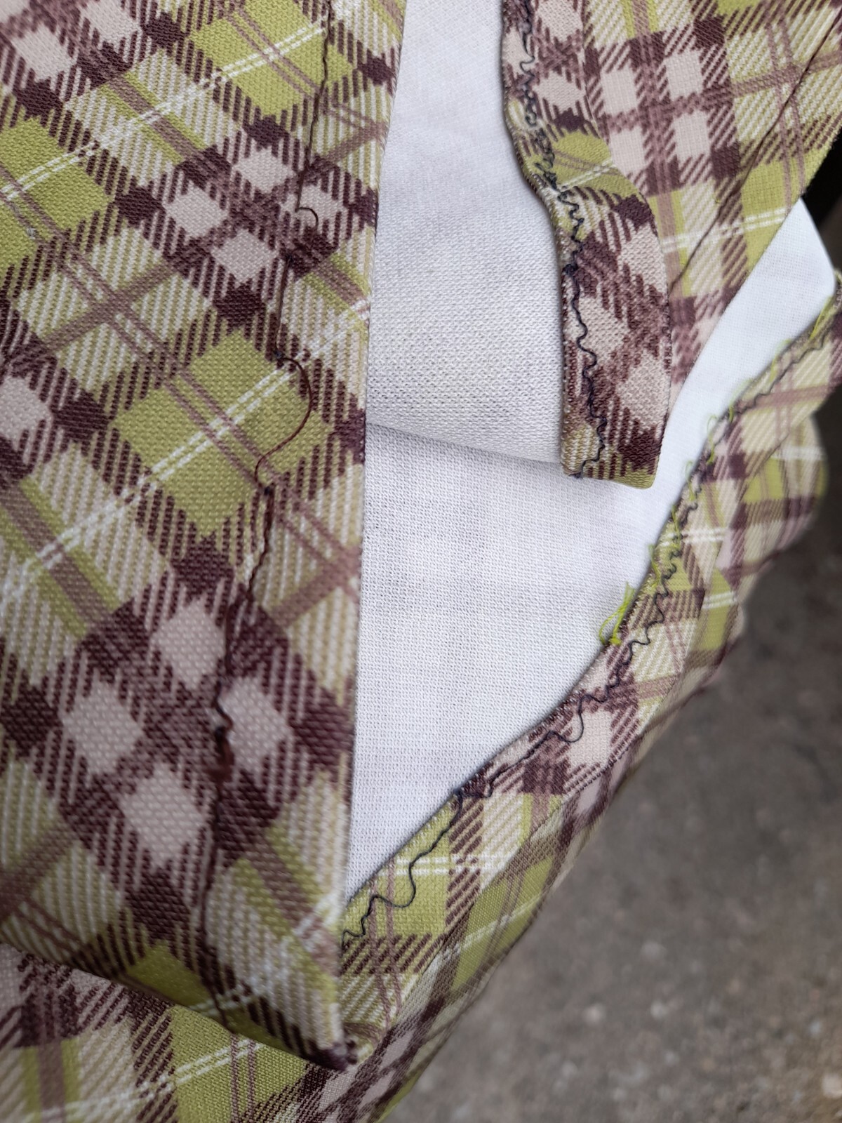 Amish Mennonite Cape Dress 36″ Bust 29.5″ Waist Retro 90s Green Brown Plaid