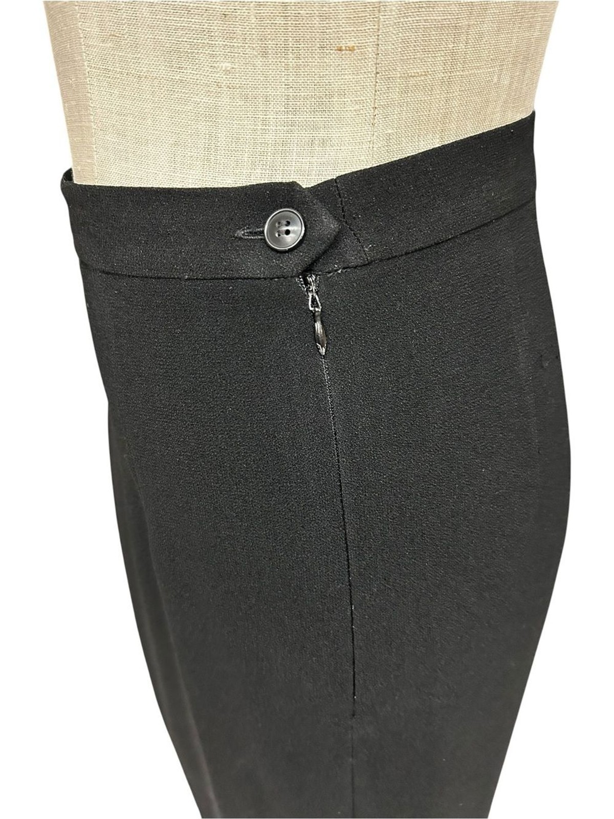 Vintage Zelda Black Wiggle Pencil Skirt Size 4 USA Midi Career Classic