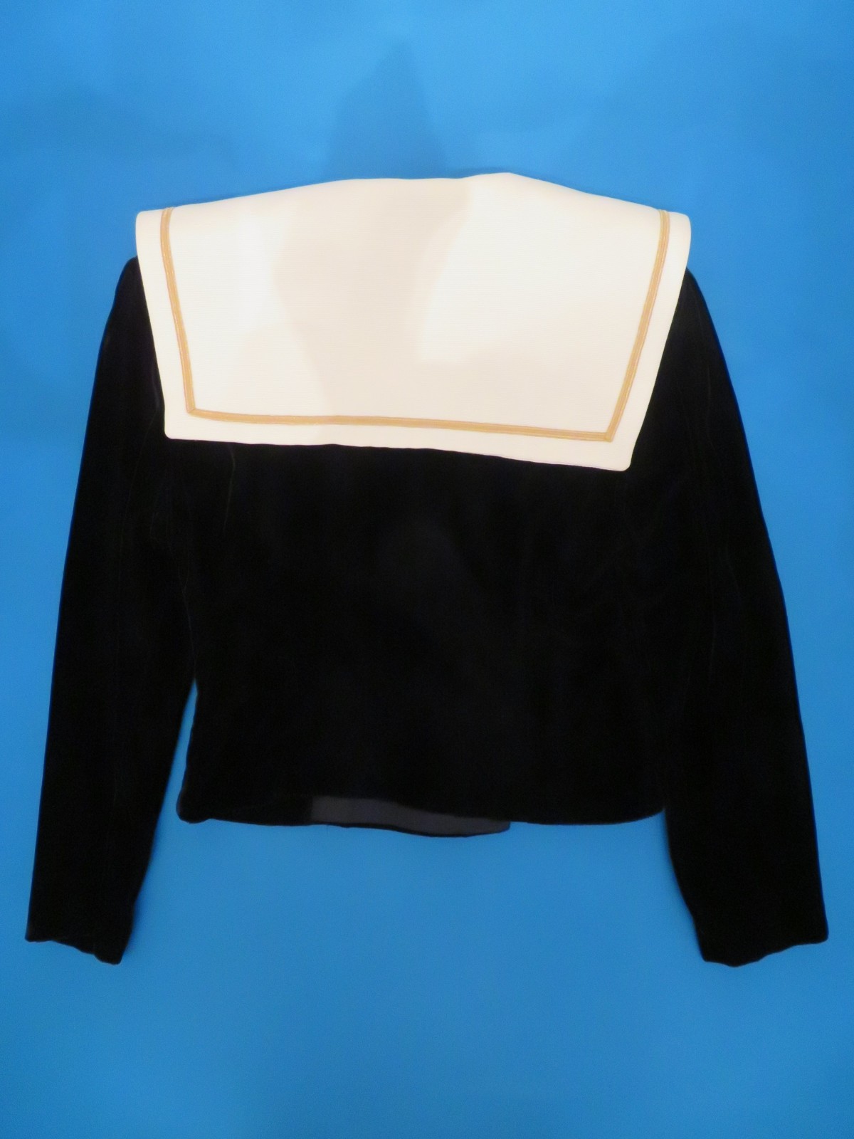 VINTAGE Donna Morgan Skirtsuit. Black Velvet Jacket. Cream/Ivory/Off-White Skirt