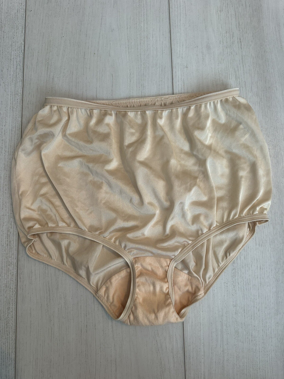 Vintage Cotillion Nylon Panties Sz 7 – Nude – 100% Cotton Gusset