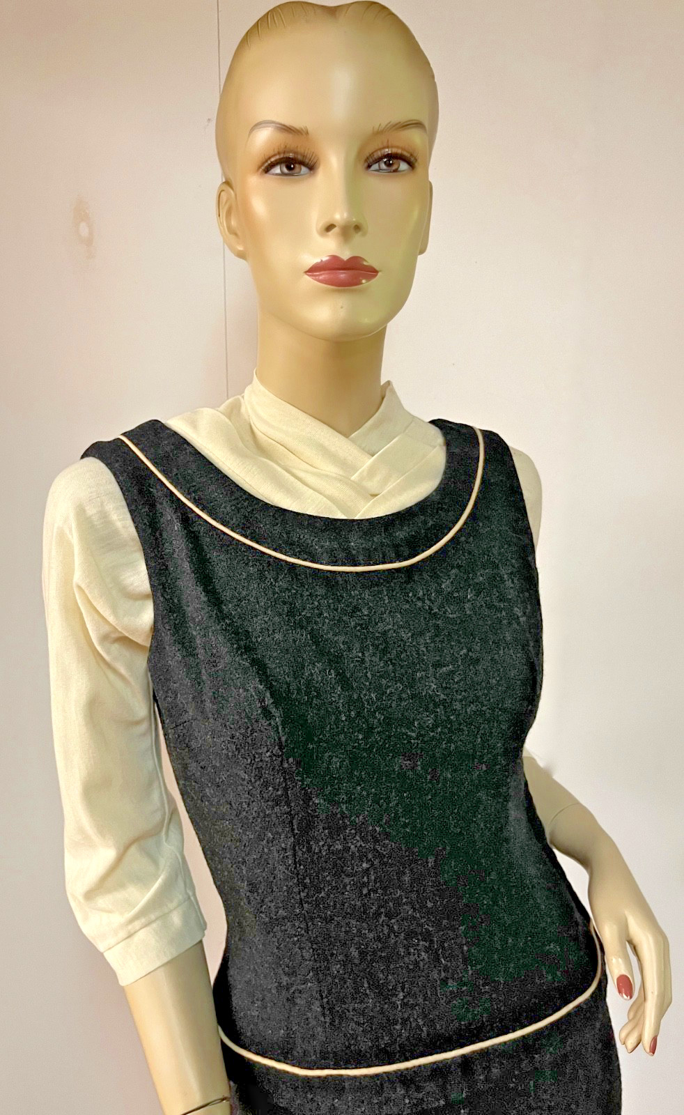 Vintage 1940s 1950s 2 PC David/Carole King Wool/Acrilan Dress Ensemble Bust 34