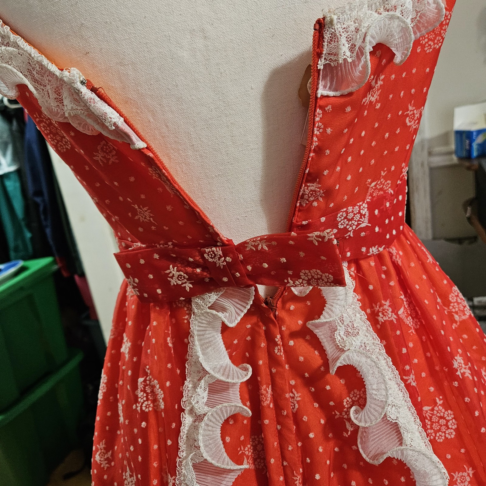 Vintage Nadine Dress Size 5 Chiffon Lined Crinoline Cottage Core Modest Prom