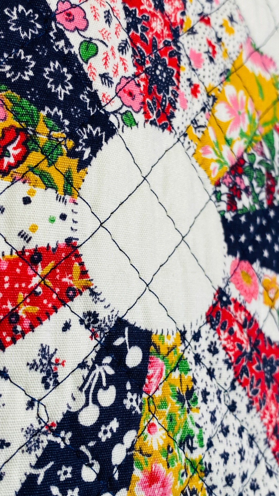 Vintage 1970s quilted maxi skirt, wedding ring quilt cotton rayon patchwork blue